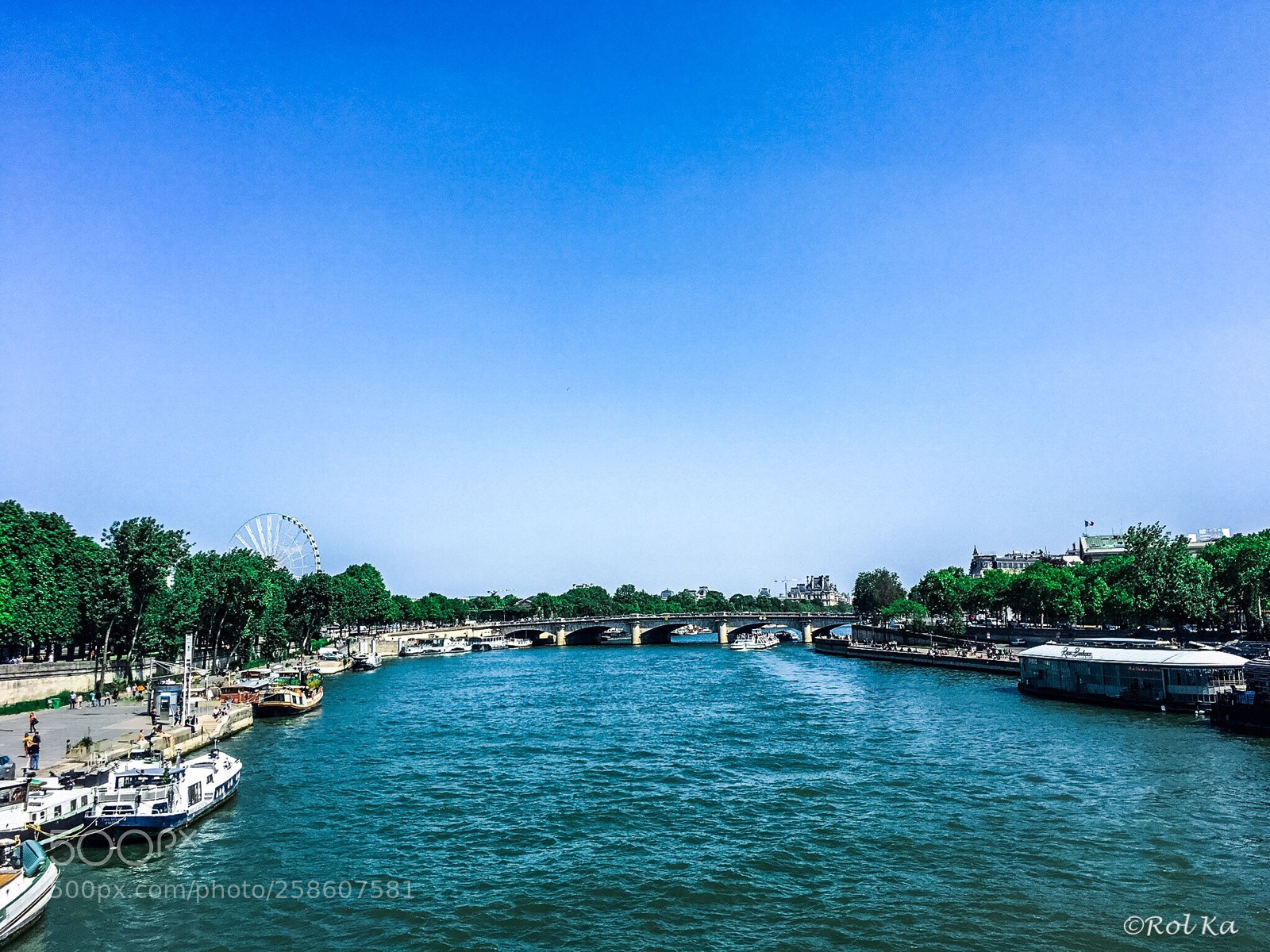 Apple iPhone SE sample photo. La seine  photography