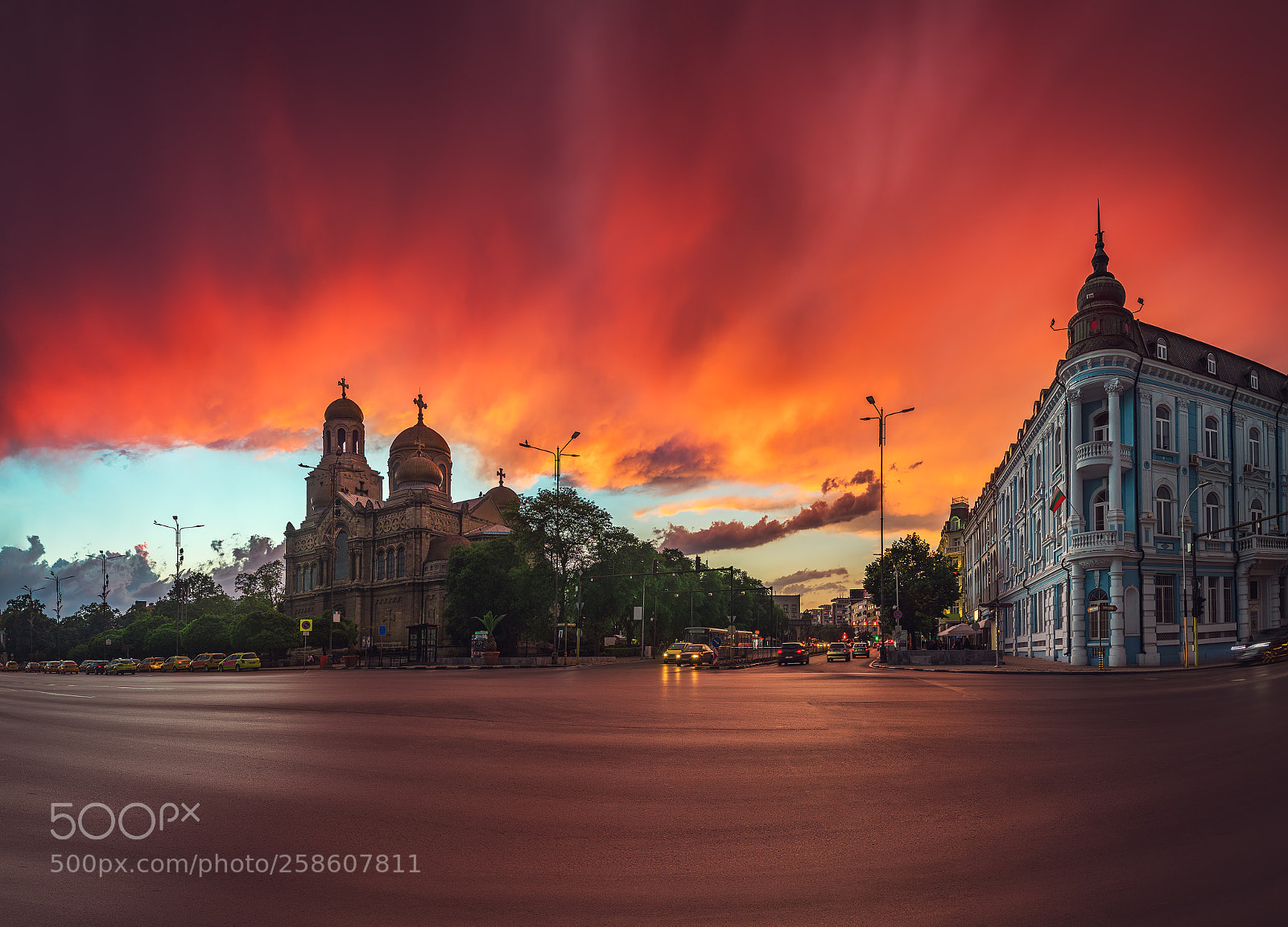 Canon EOS 5D Mark IV sample photo. The cathedral of the photography