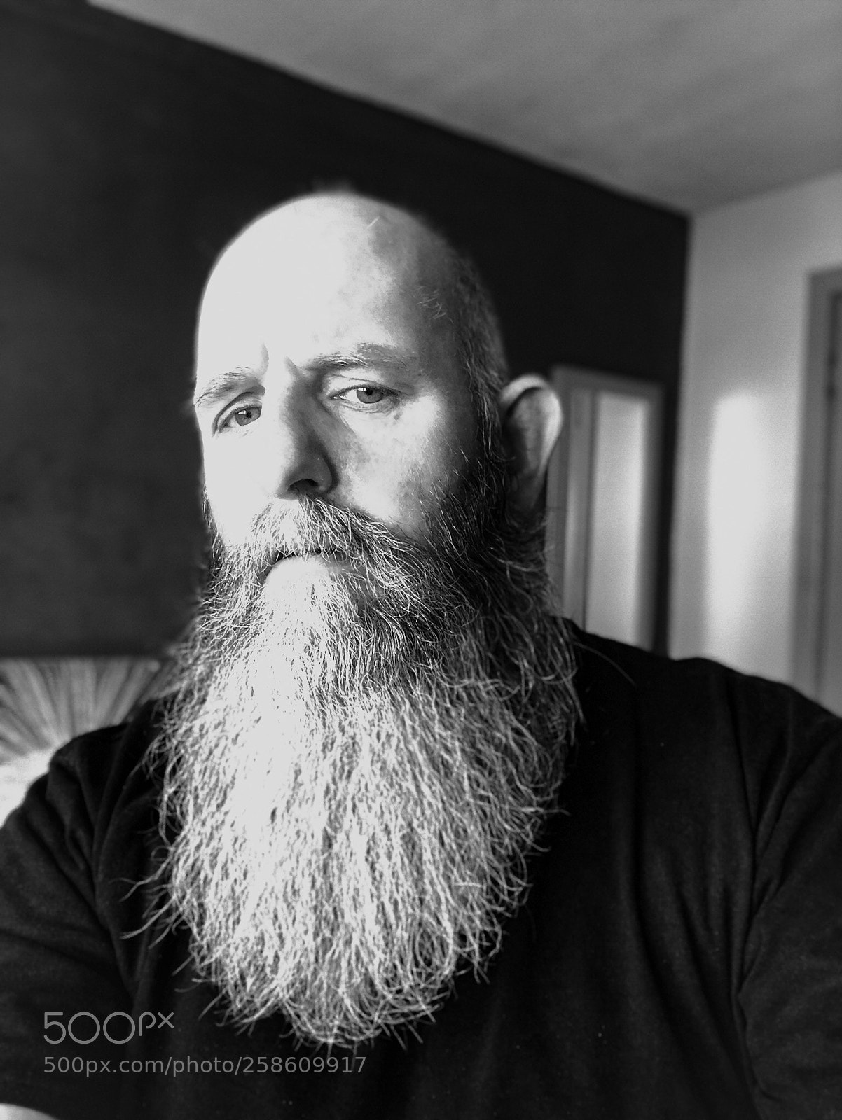 Apple iPhone X sample photo. Self portrait 19-5 photography
