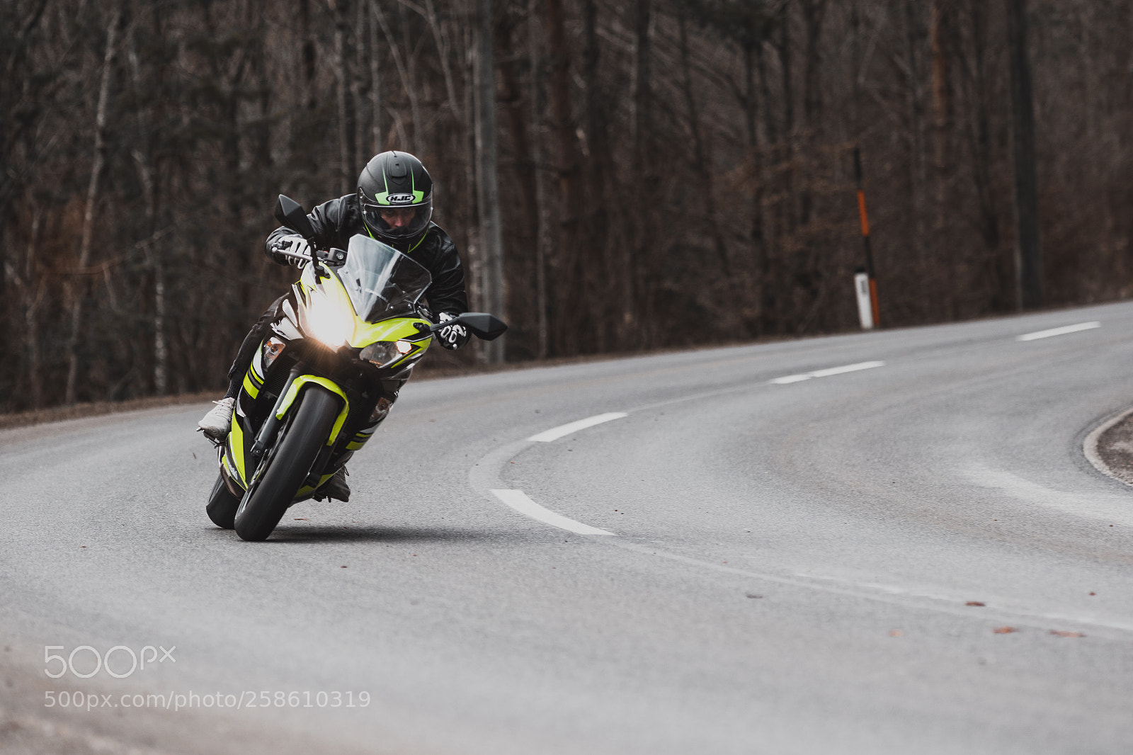 Canon EOS 7D Mark II sample photo. Untitled photography