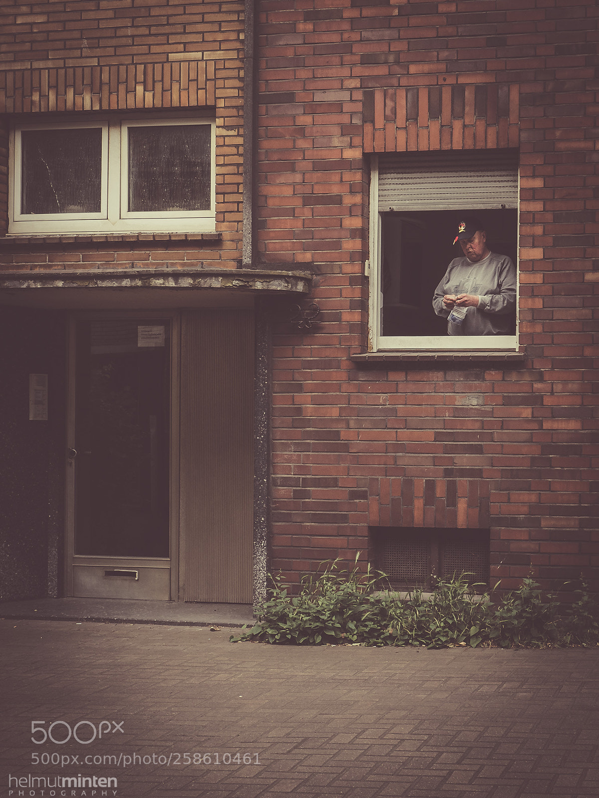 Olympus OM-D E-M1 Mark II sample photo. Where the streets have photography