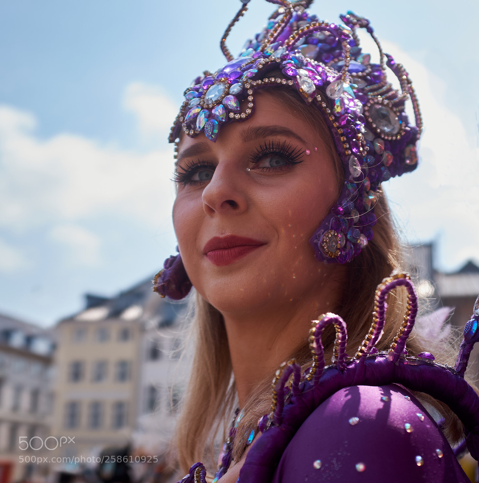 Fujifilm X100F sample photo. Looking at my eyes! photography