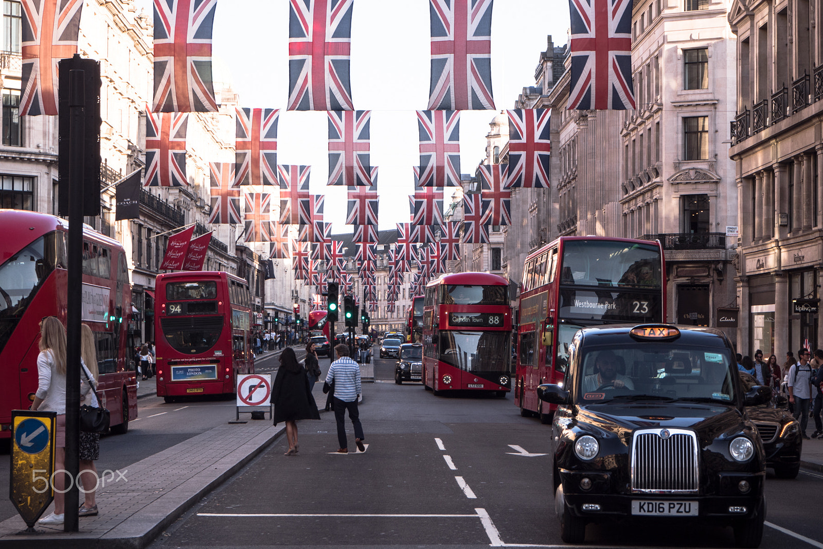 Olympus PEN E-PL8 sample photo. Royal wedding photography