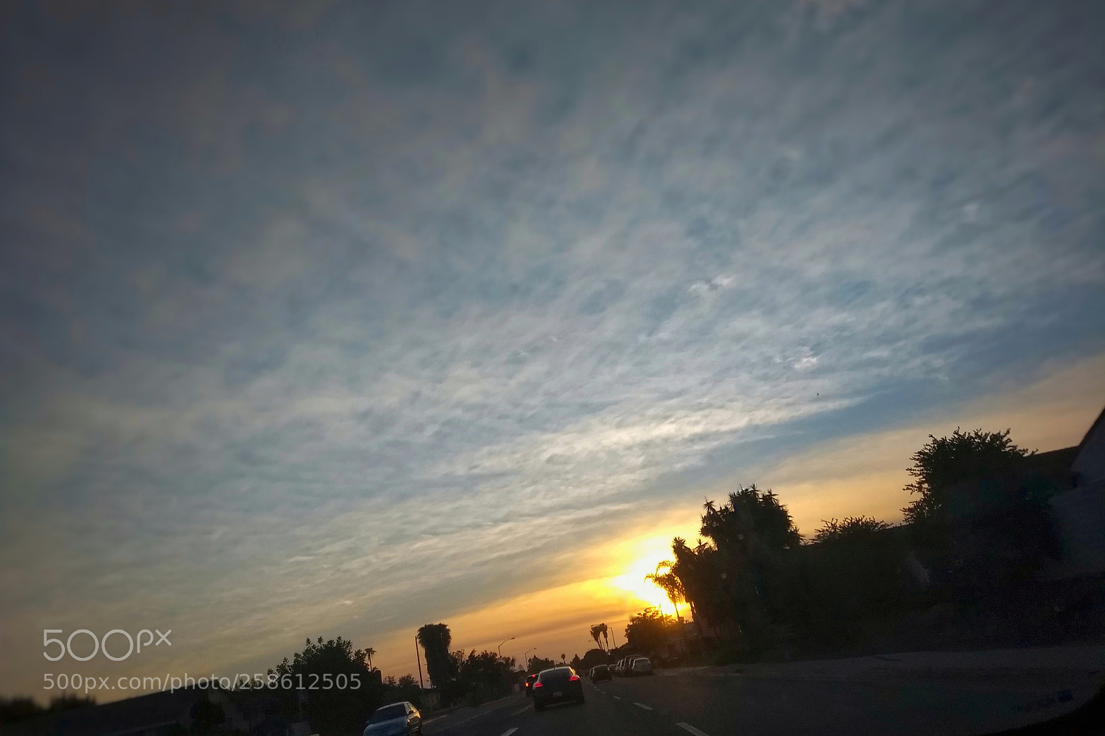 Motorola Moto G (5) Plus sample photo. Sunset in the street photography
