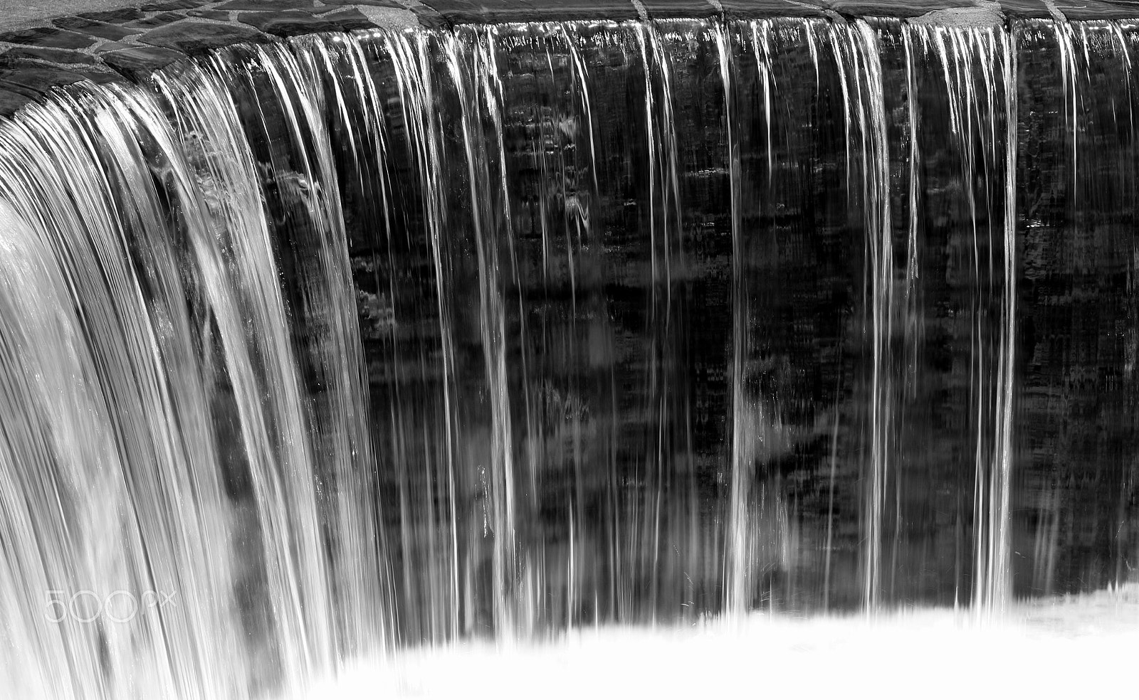Canon EF 24-70mm F4L IS USM sample photo. Water photography