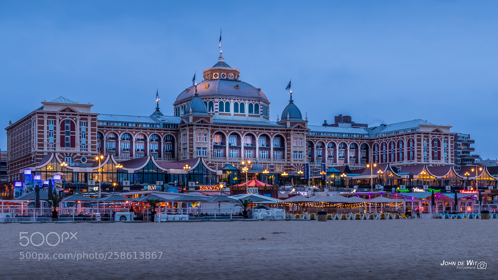 Canon EOS 6D Mark II sample photo. Kurhaus, scheveningen photography