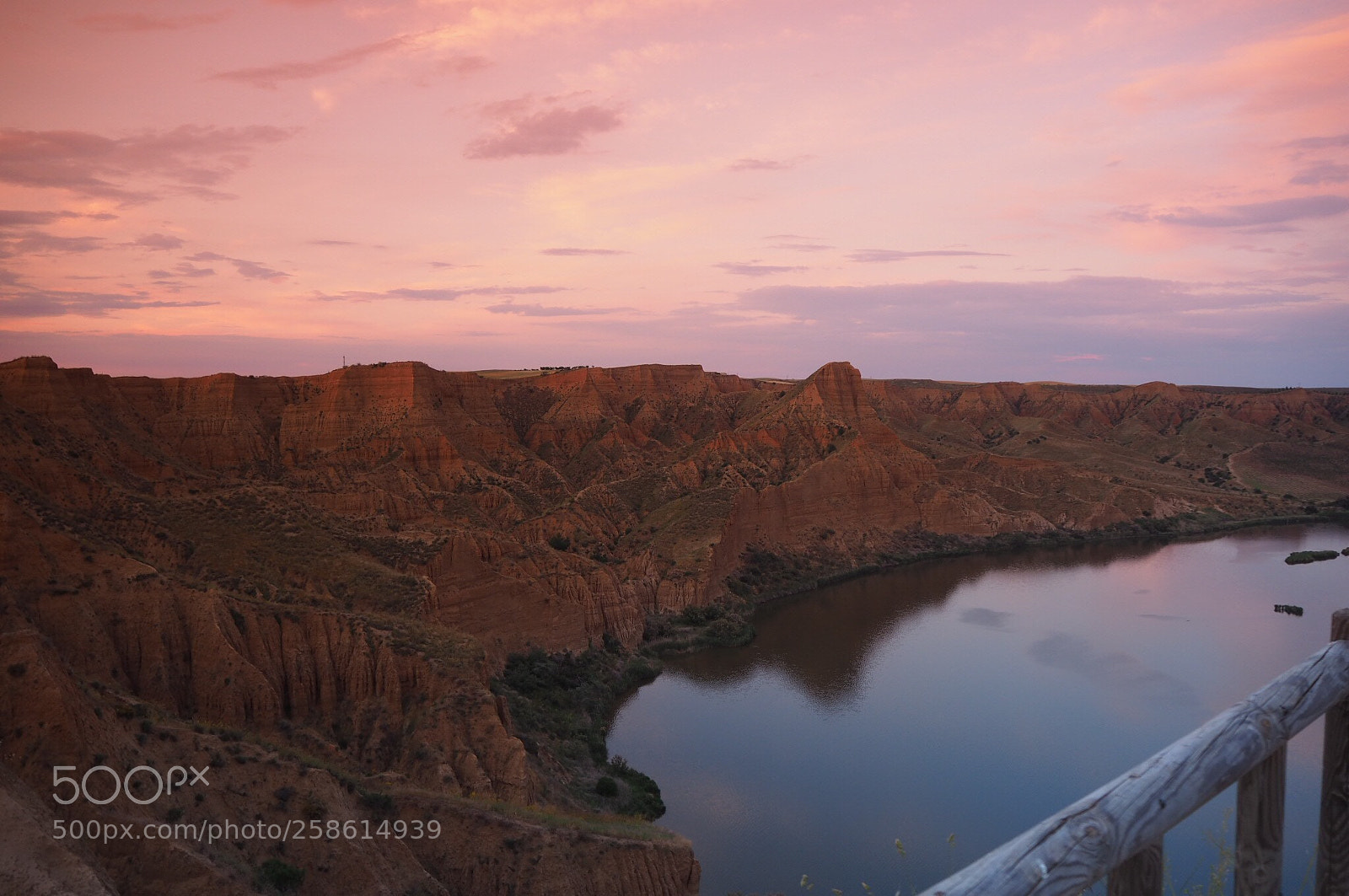 Olympus OM-D E-M10 II sample photo. Barrancas photography