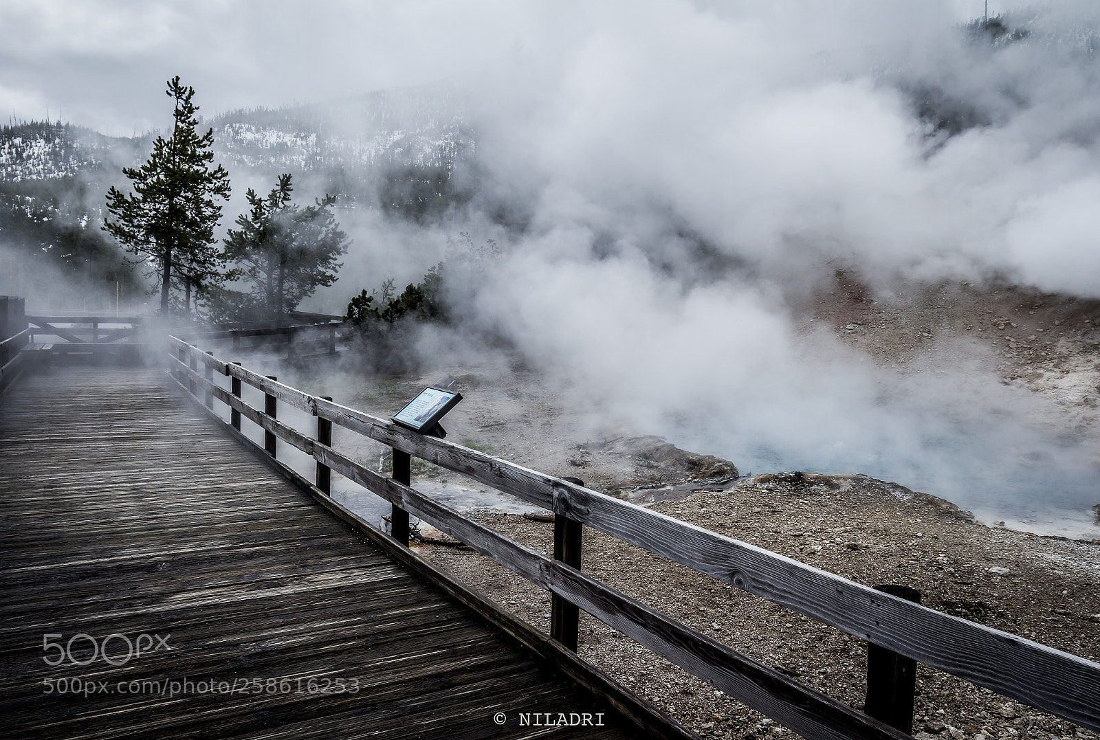 Canon EOS 7D sample photo. Hot springs, yellowstone photography