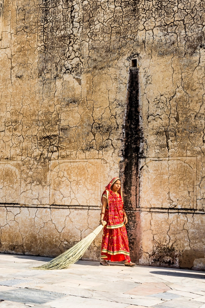 Nikon D7200 sample photo. La femme au sari photography
