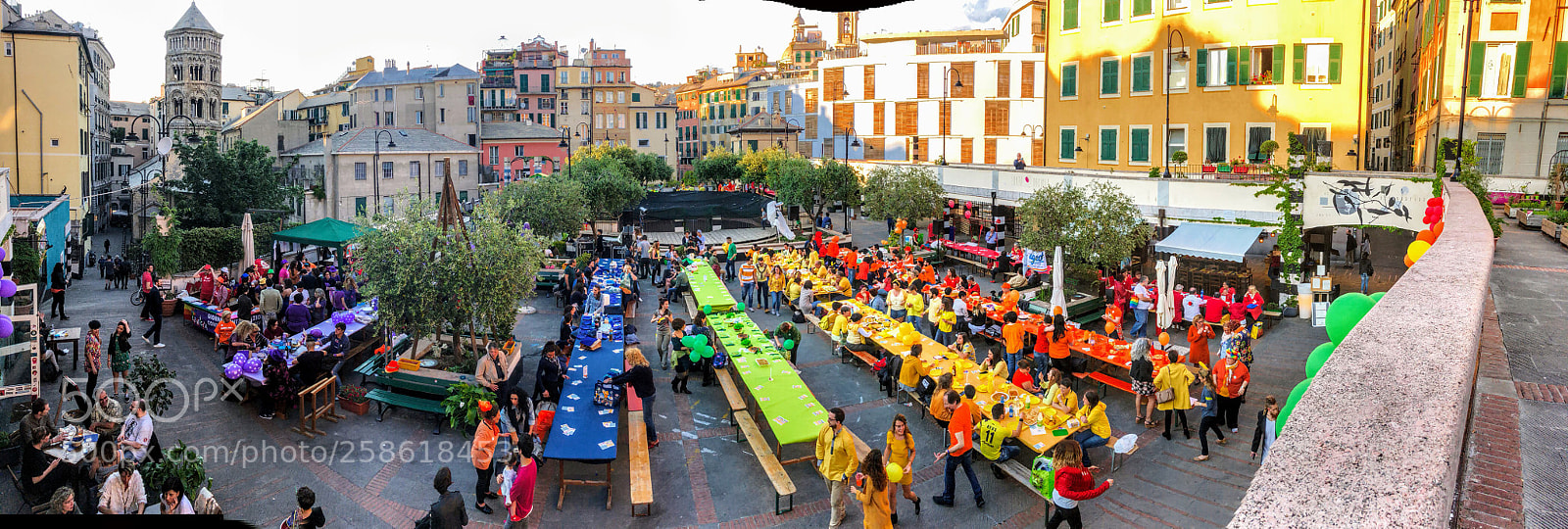 Apple iPhone X sample photo. Liguria pride photography