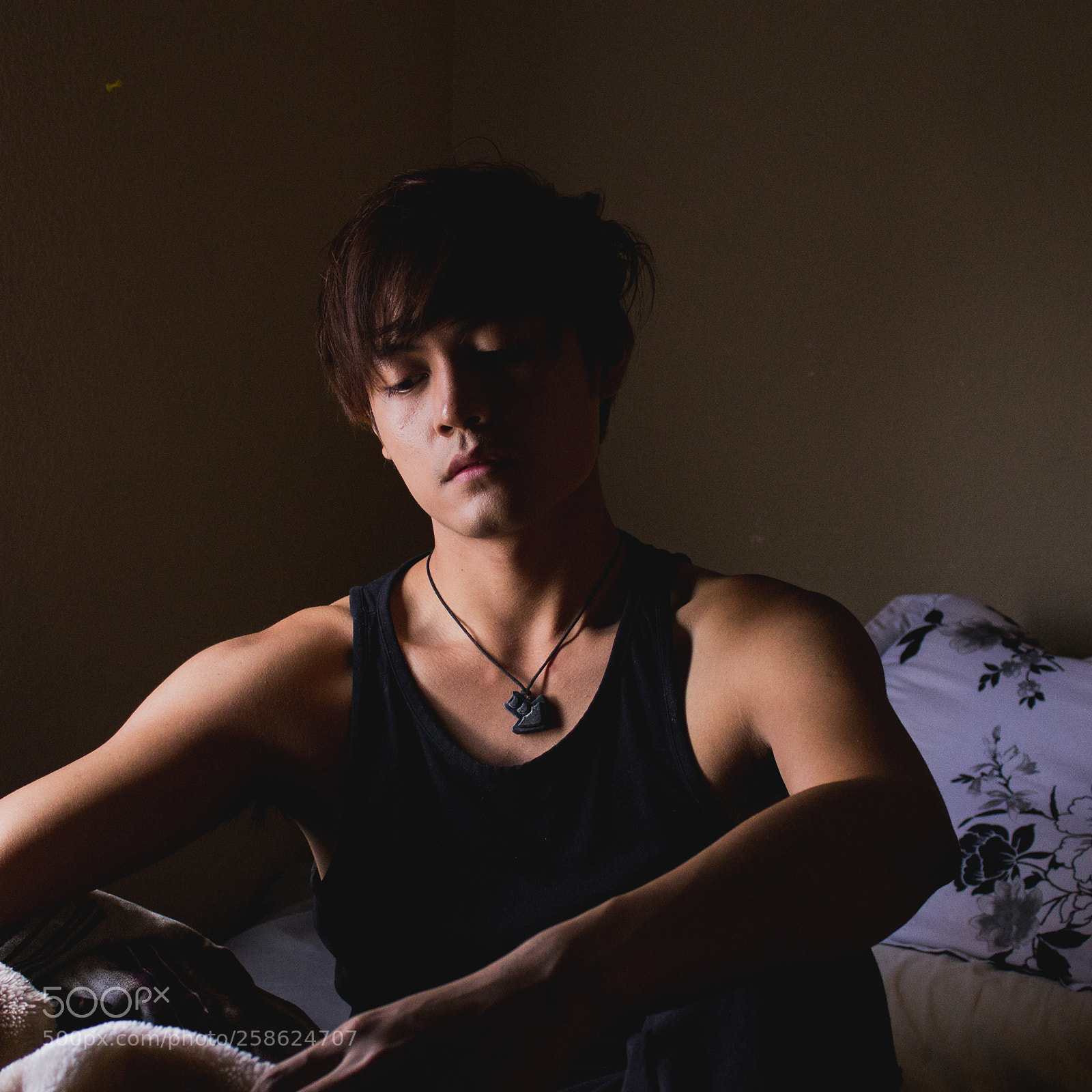 Canon EOS 1100D (EOS Rebel T3 / EOS Kiss X50) sample photo. Pillow silence photography