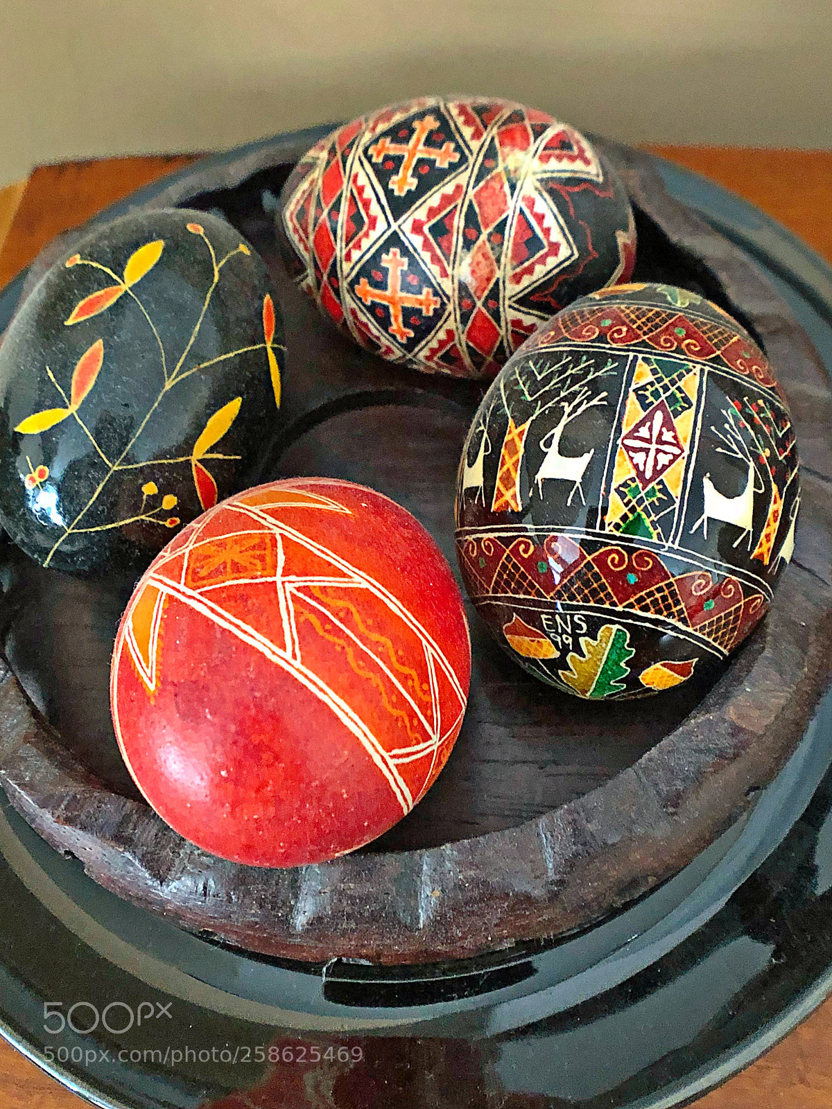 Apple iPhone X sample photo. Easter eggs photography