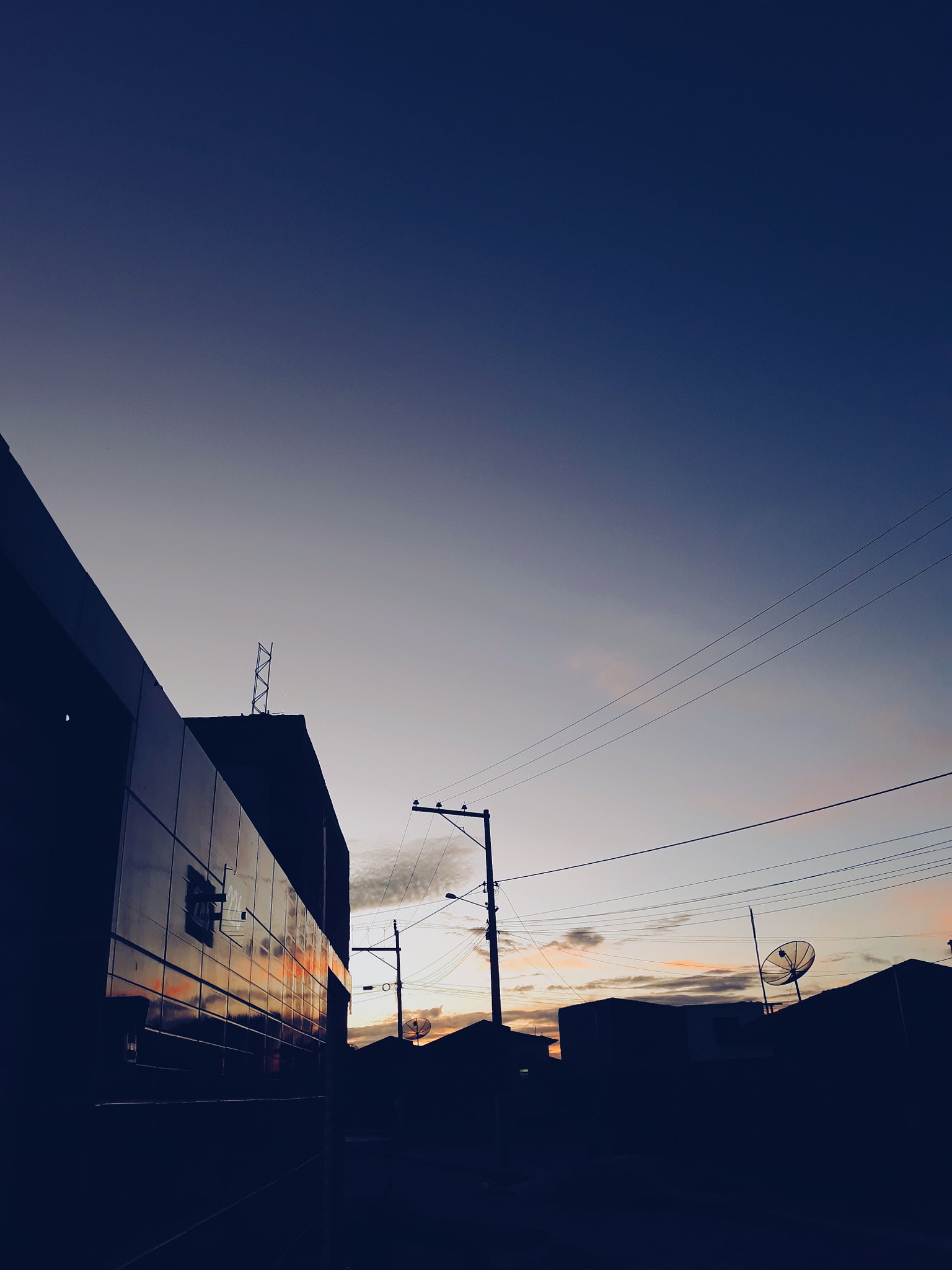 Samsung Galaxy J7 Pro sample photo. Despedida do sol photography