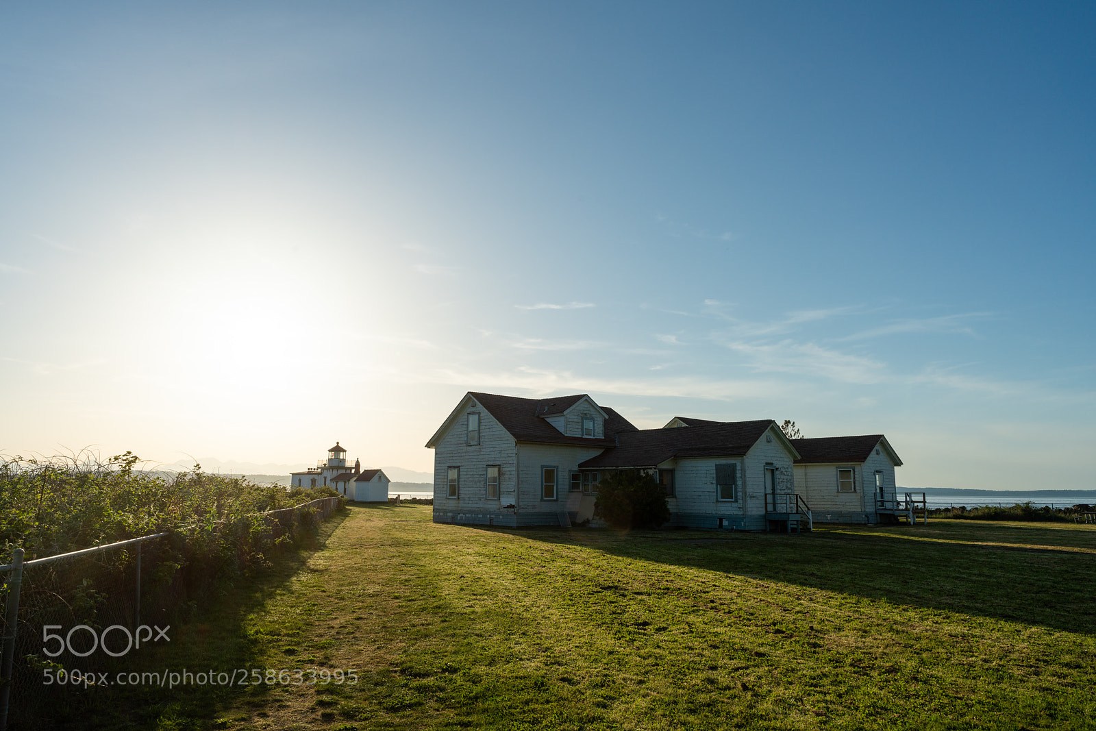 Sony a7R III sample photo. Complex of small buildings photography