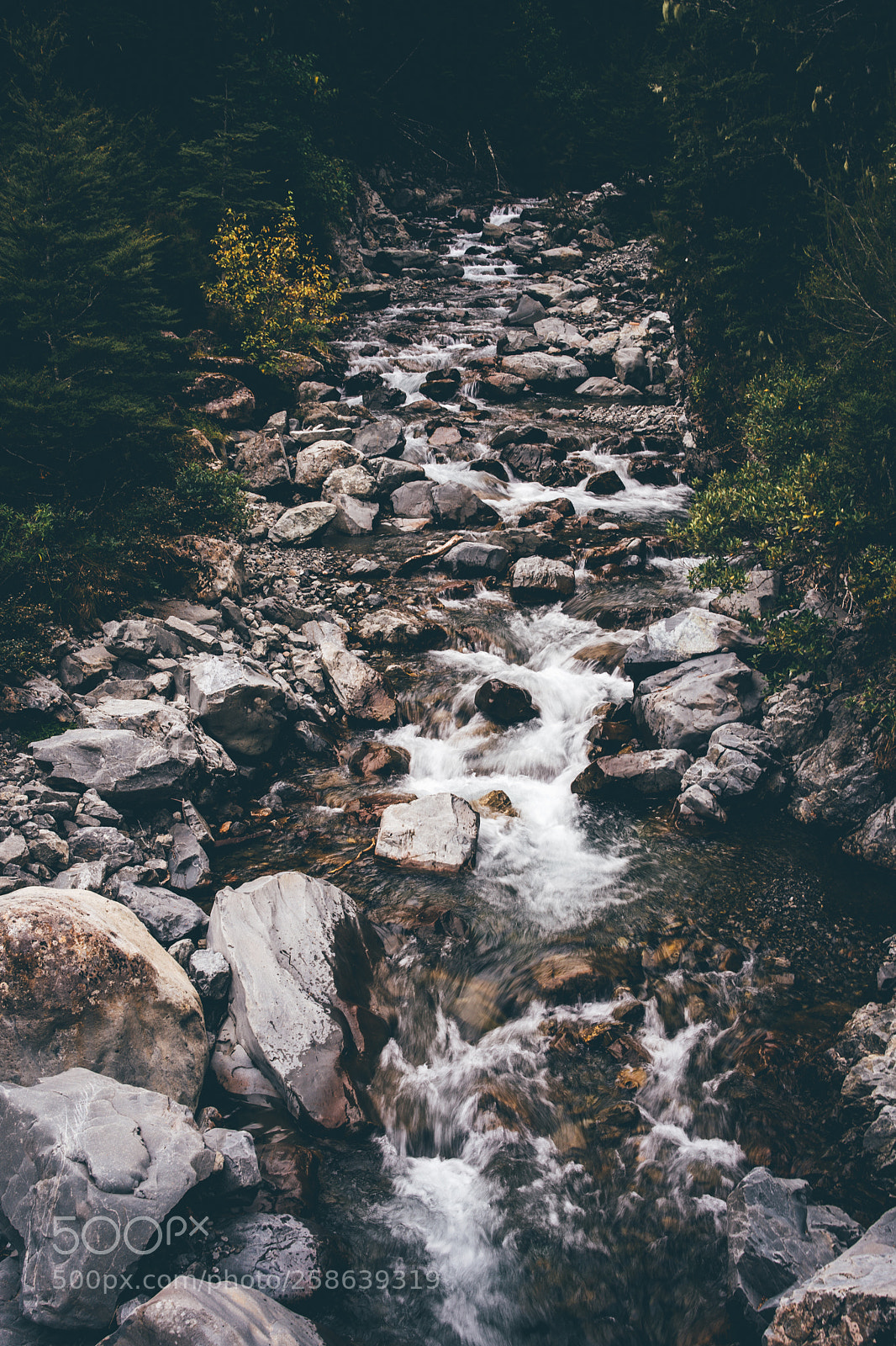 Sony a9 sample photo. Devil's punchbowl waterfall photography