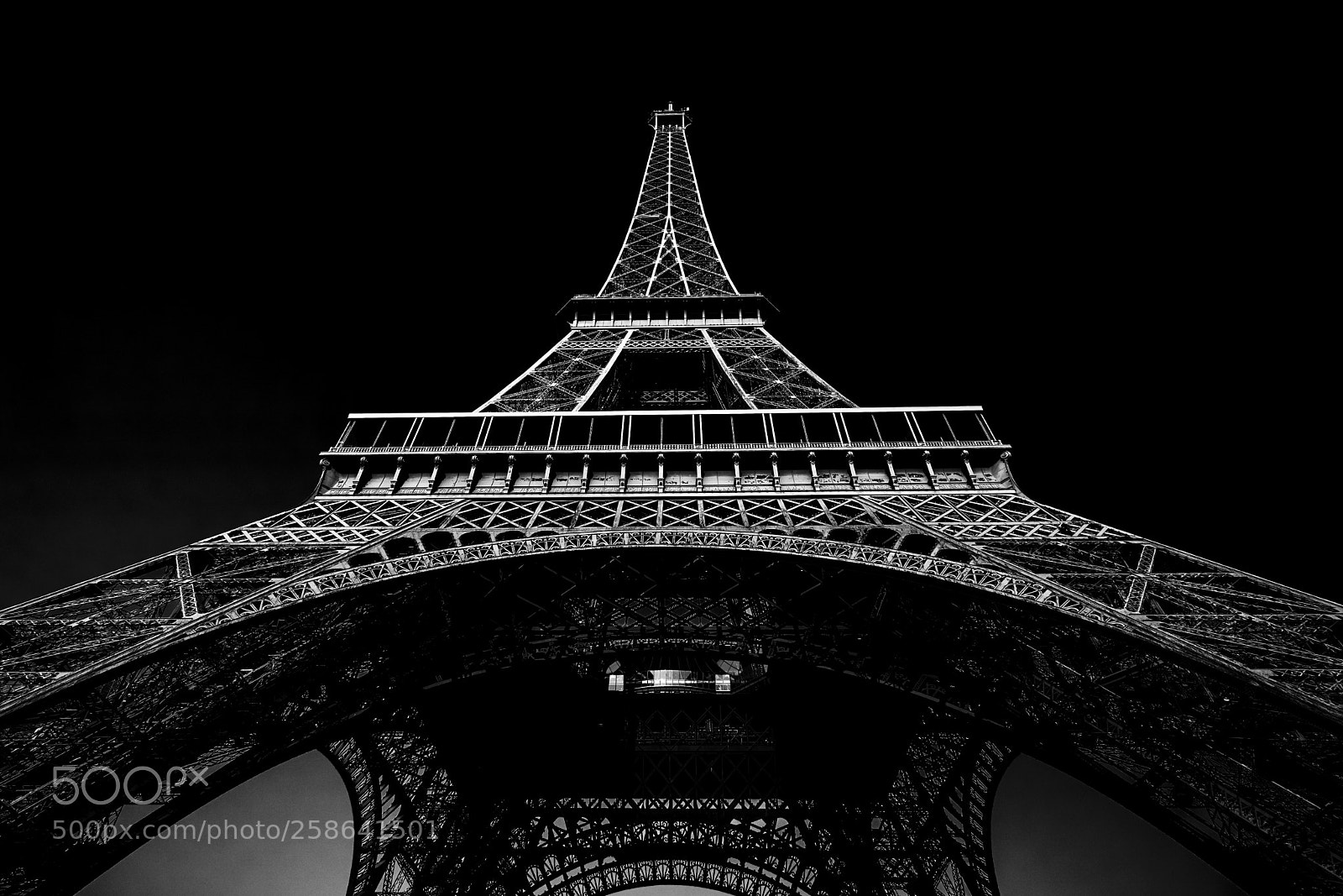 Sony a6000 sample photo. Eiffel tower photography