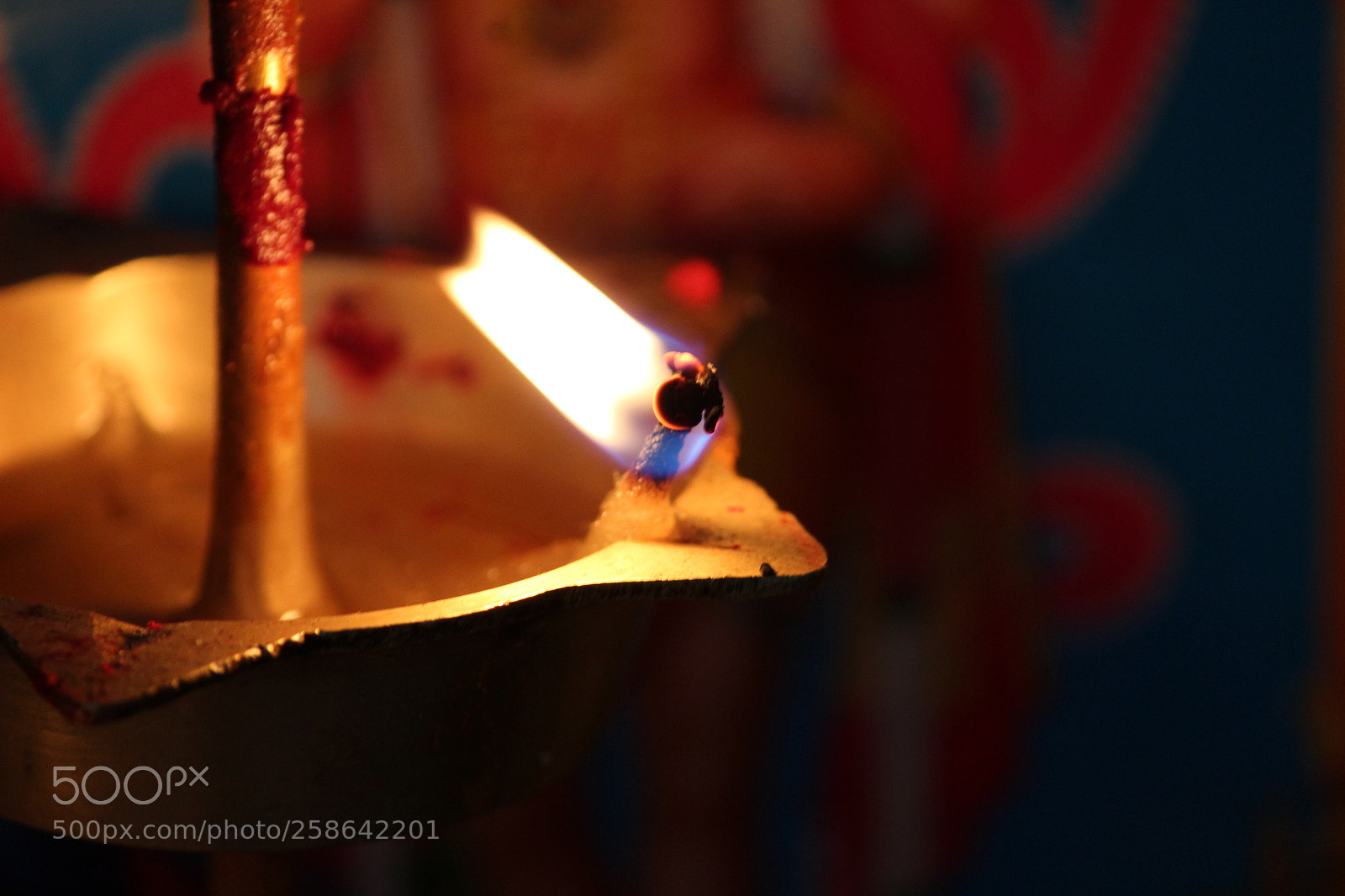 Canon EF-S 55-250mm F4-5.6 IS II sample photo. Festival eve photography