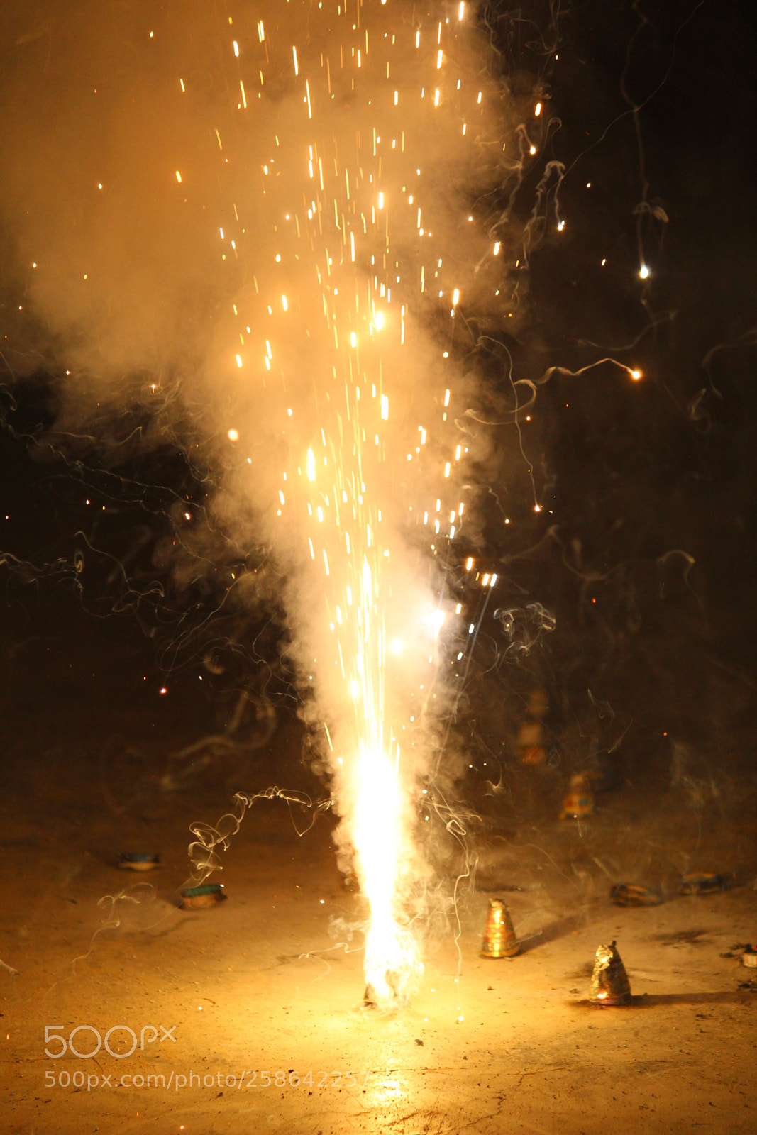 Canon EF-S 55-250mm F4-5.6 IS II sample photo. Festival eve photography