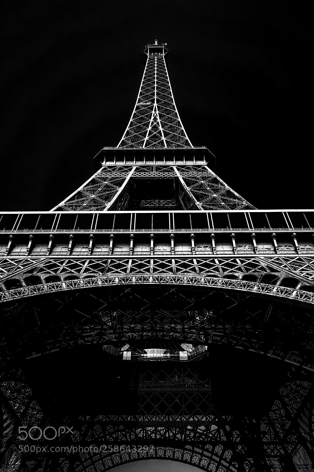 Sony a6000 sample photo. Eiffel tower photography