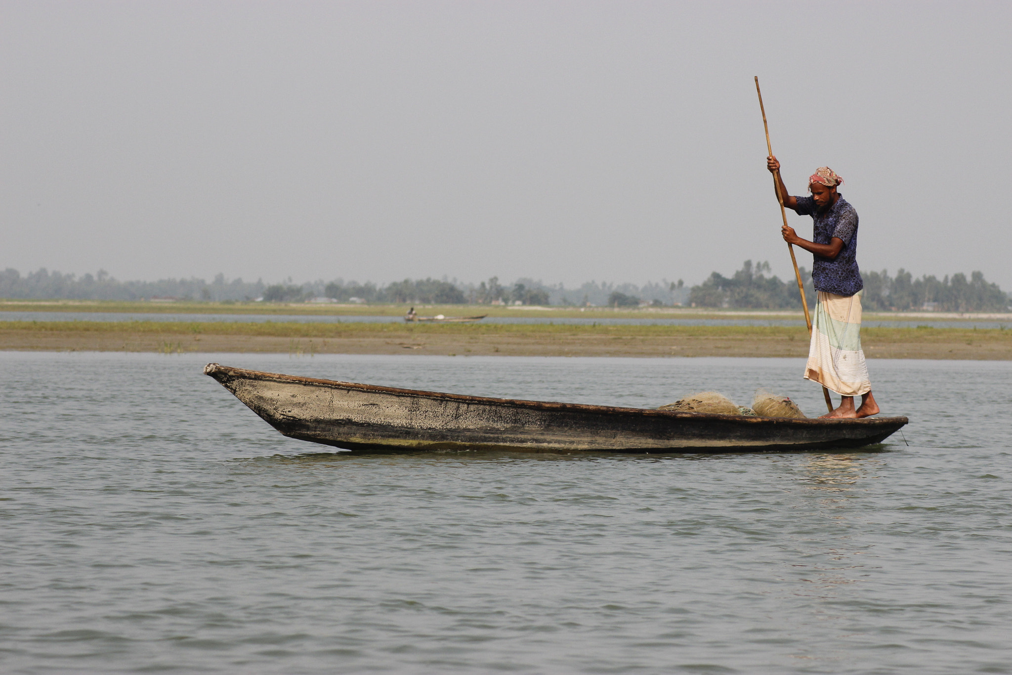 Canon EOS 600D (Rebel EOS T3i / EOS Kiss X5) sample photo. Fisherman travel photography