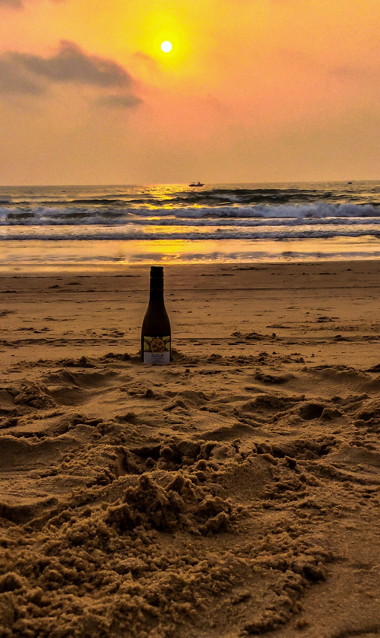 Apple iPad mini 4 sample photo. Sunset on a goa beach photography
