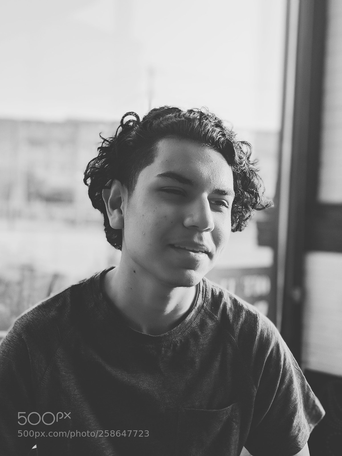 Google Pixel 2 XL sample photo. Portrait photography