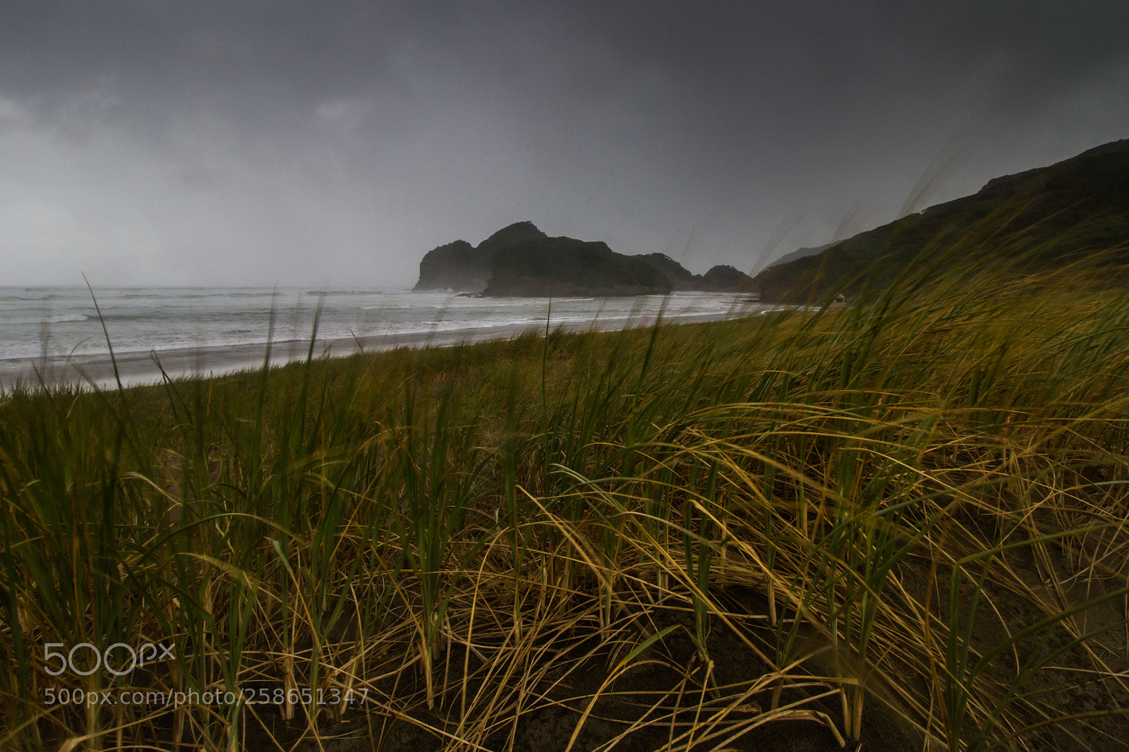 Canon EOS 7D sample photo. Seaside storm photography