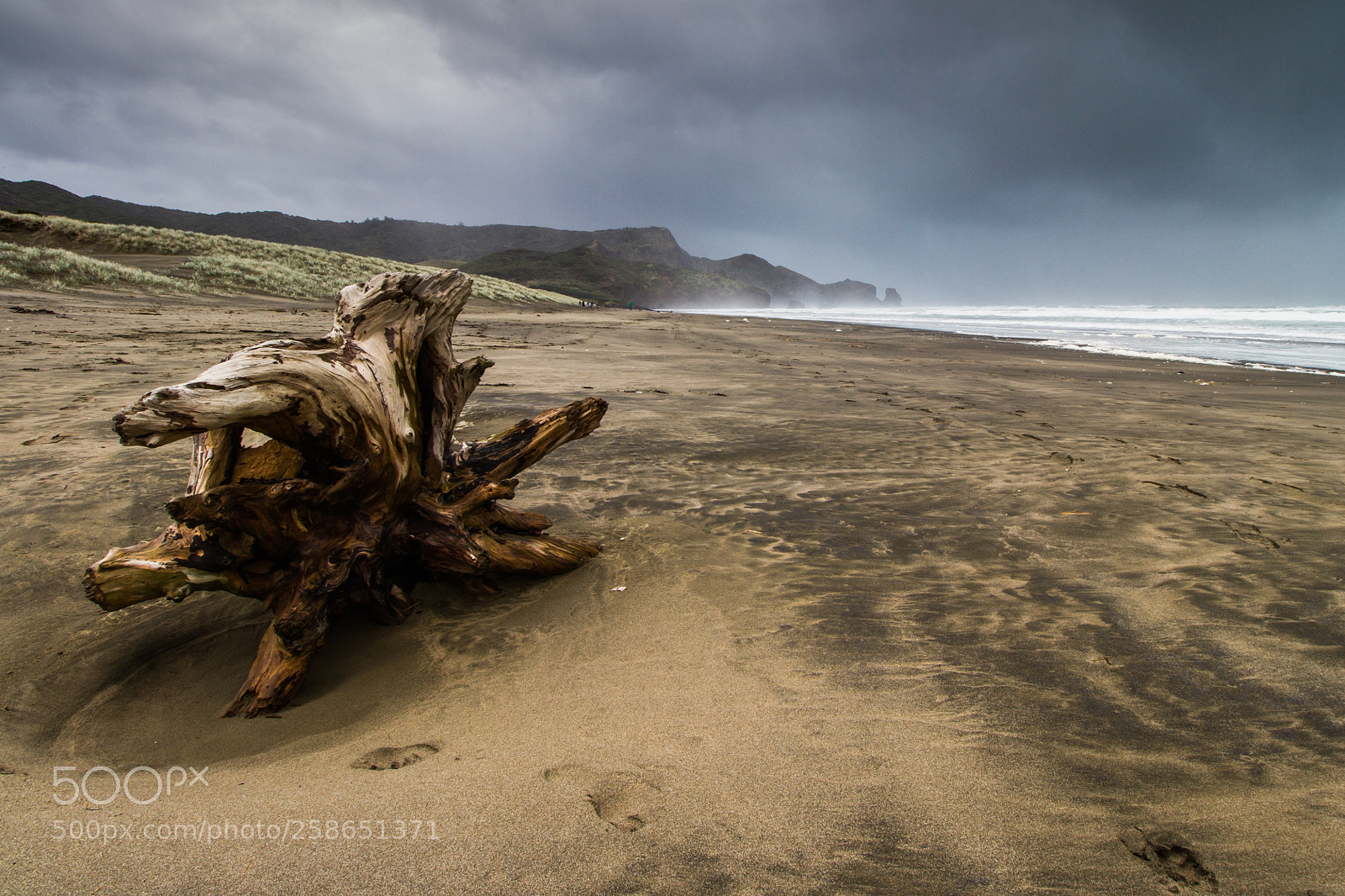 Canon EOS 7D sample photo. Beach storm photography
