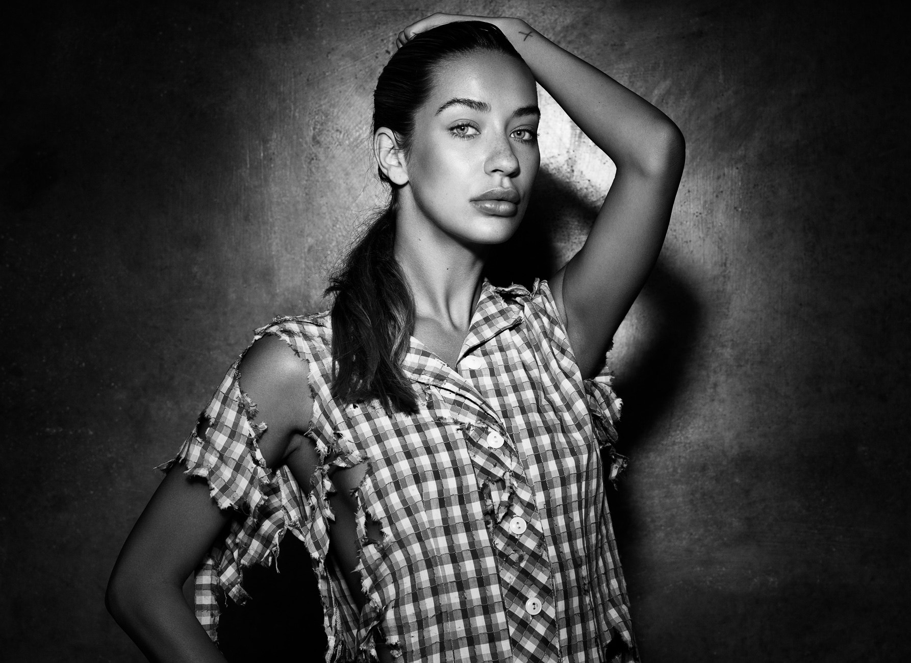 Hasselblad H6D-50C sample photo. In shreds photography
