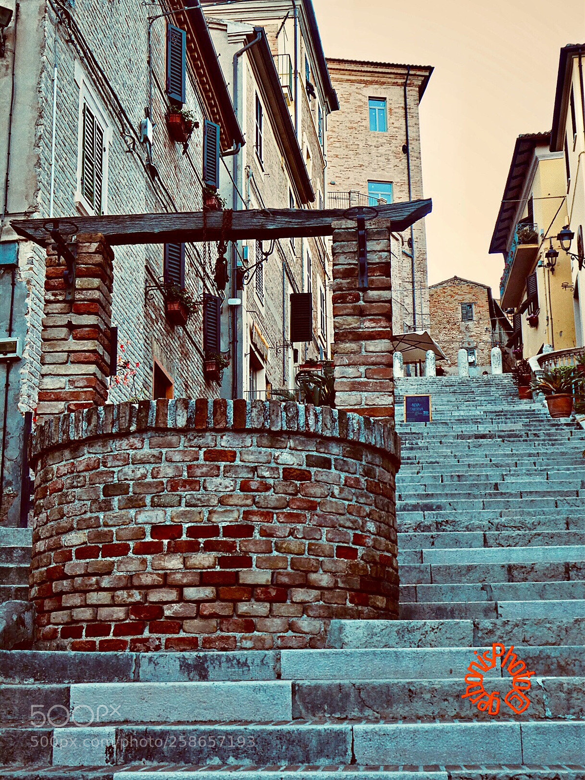 Panasonic Lumix DC-ZS70 (Lumix DC-TZ90) sample photo. The staircase of corinaldo photography