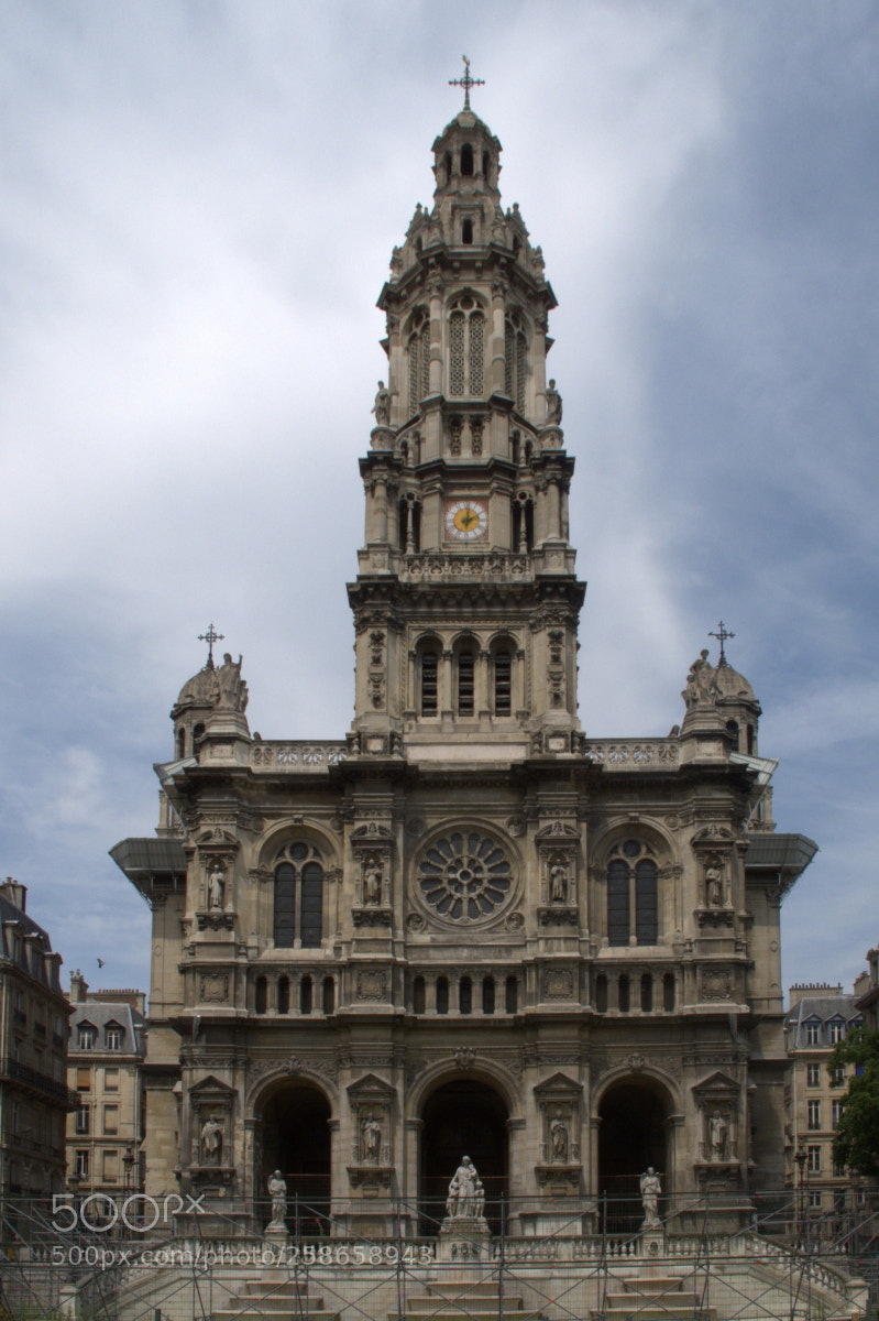 Canon PowerShot G12 sample photo. Eglise de la trinité photography