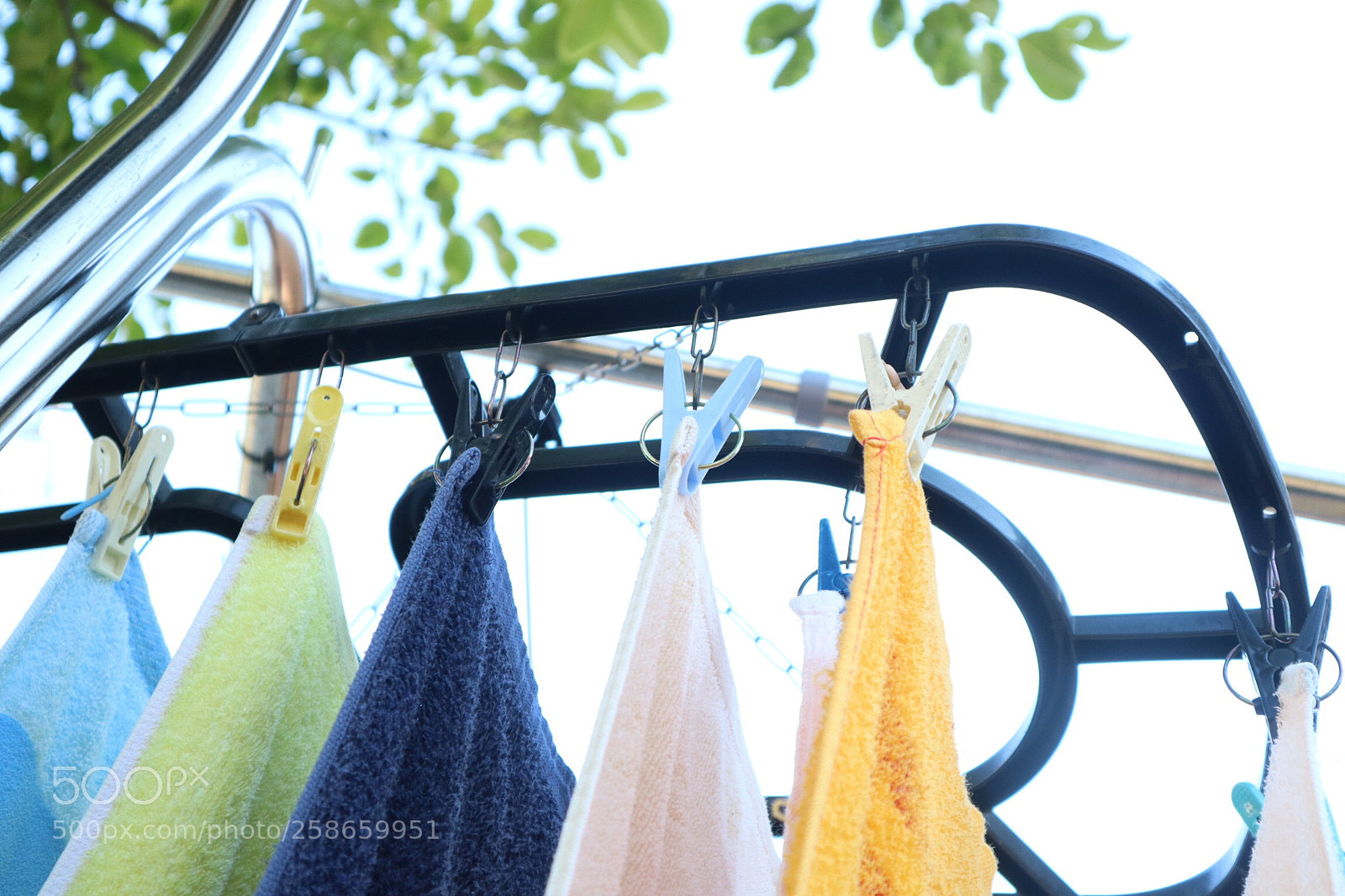 Canon EOS M3 sample photo. Laundry photography