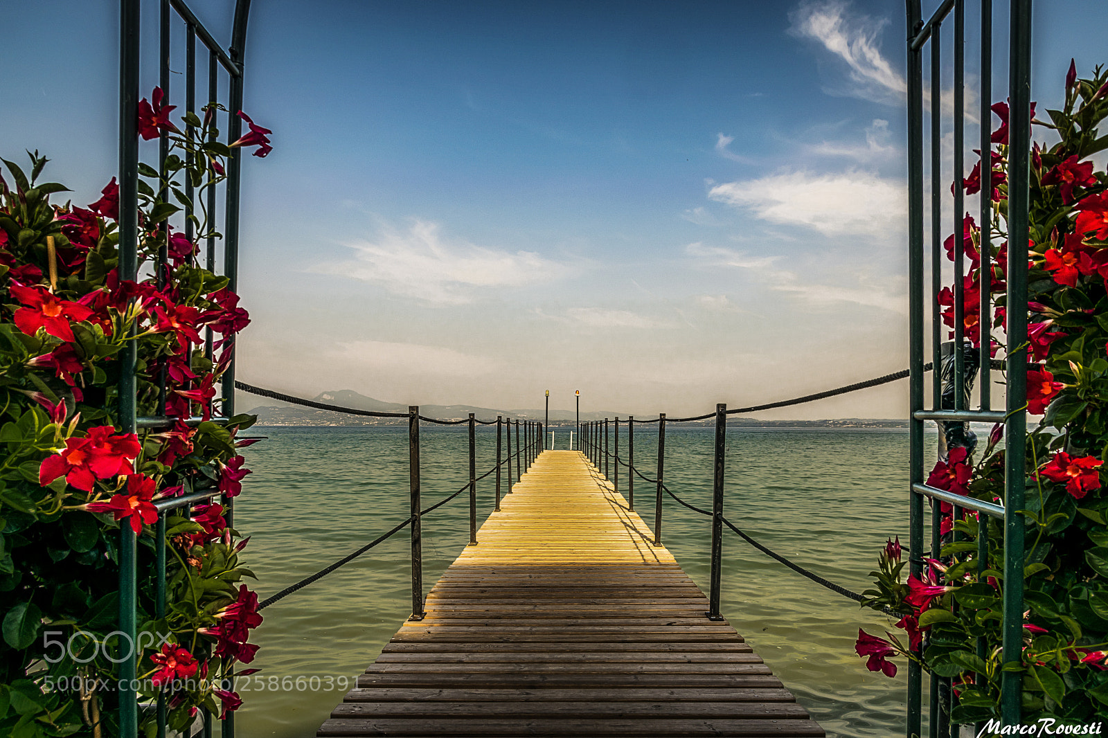 Nikon D3300 sample photo. Sirmione (brescia) photography