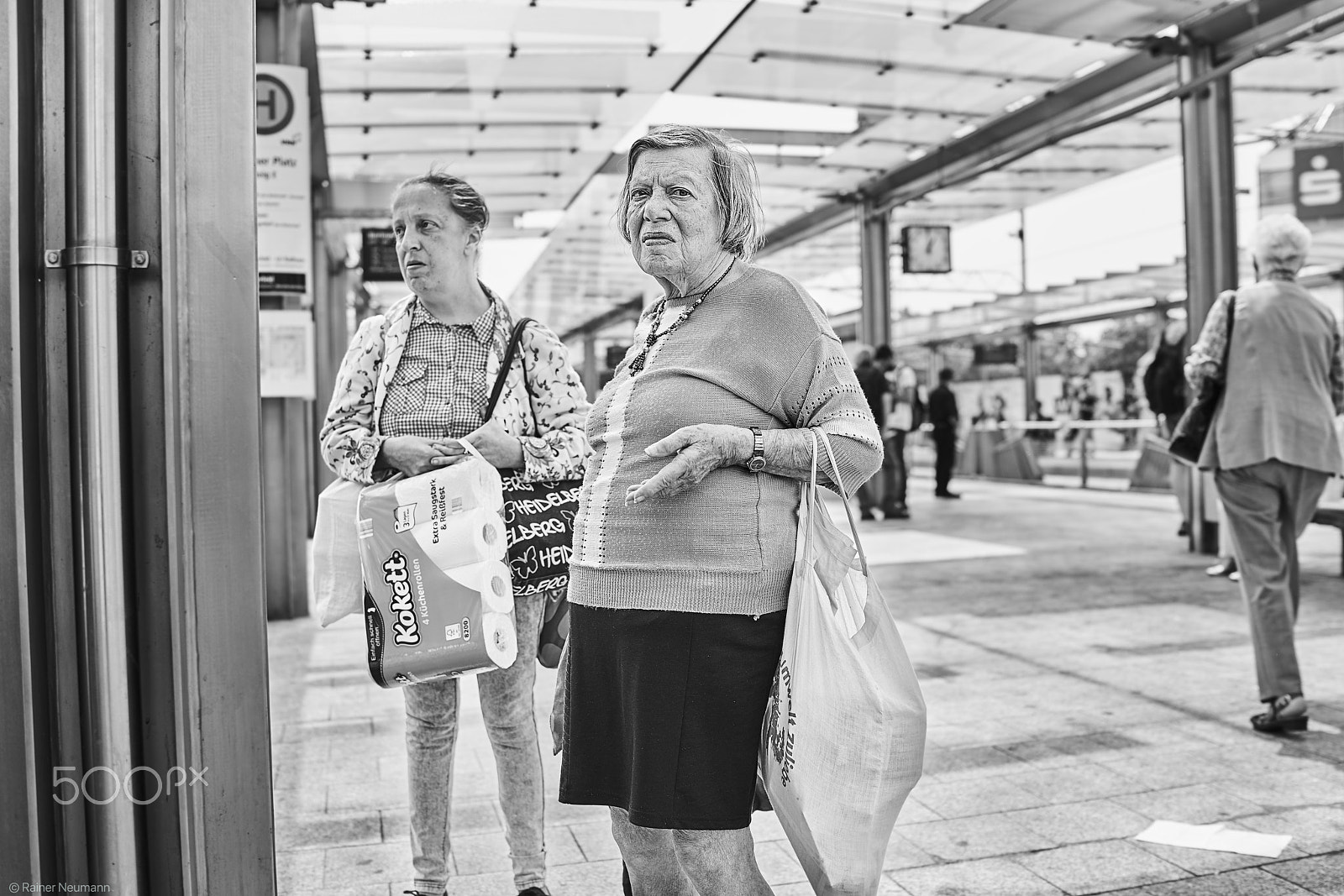 Sony Cyber-shot DSC-RX1R II sample photo. Frau 531 b&w photography
