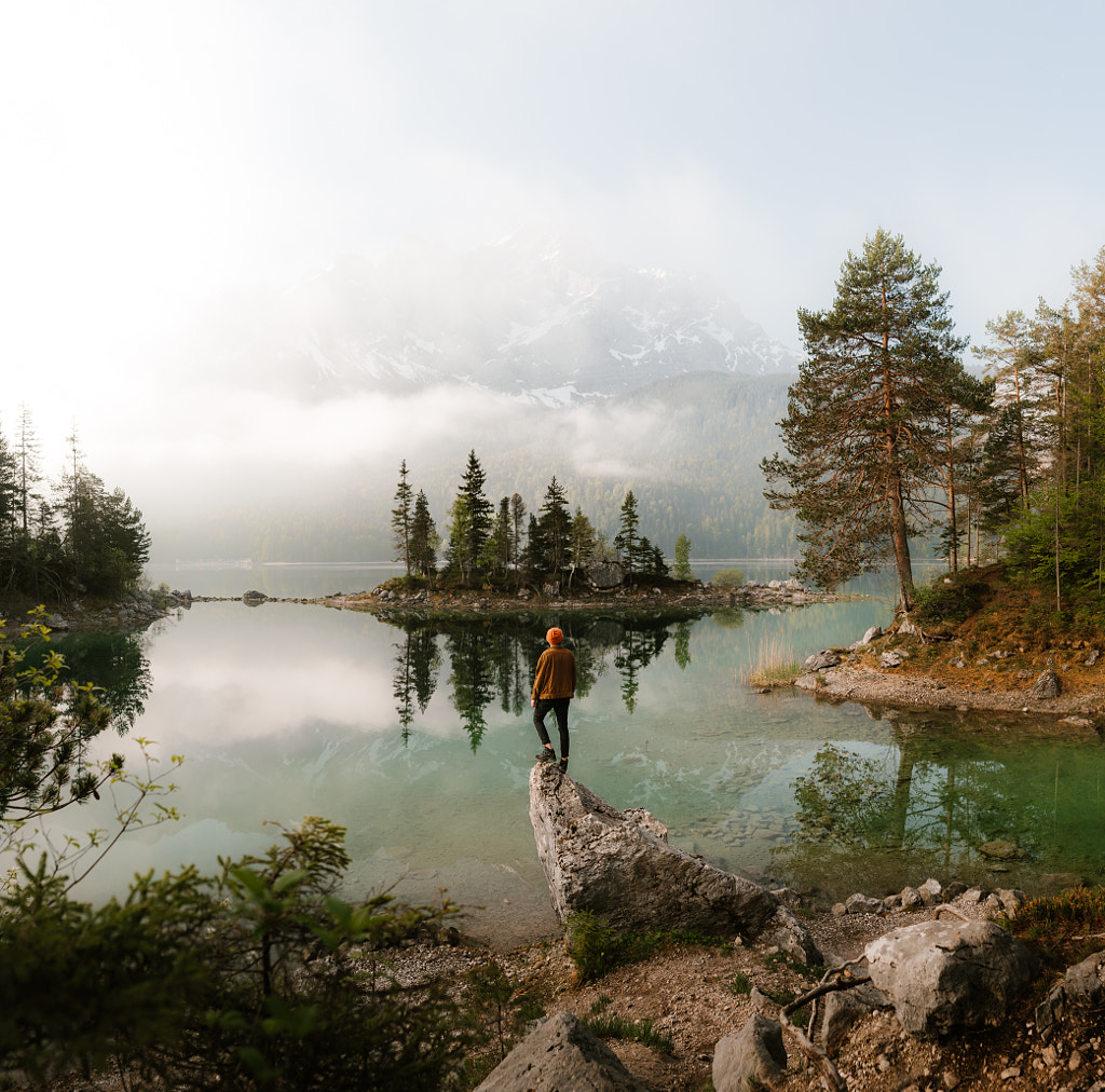 This week in Editors' Choice: Misty mountains and long grass - 500px