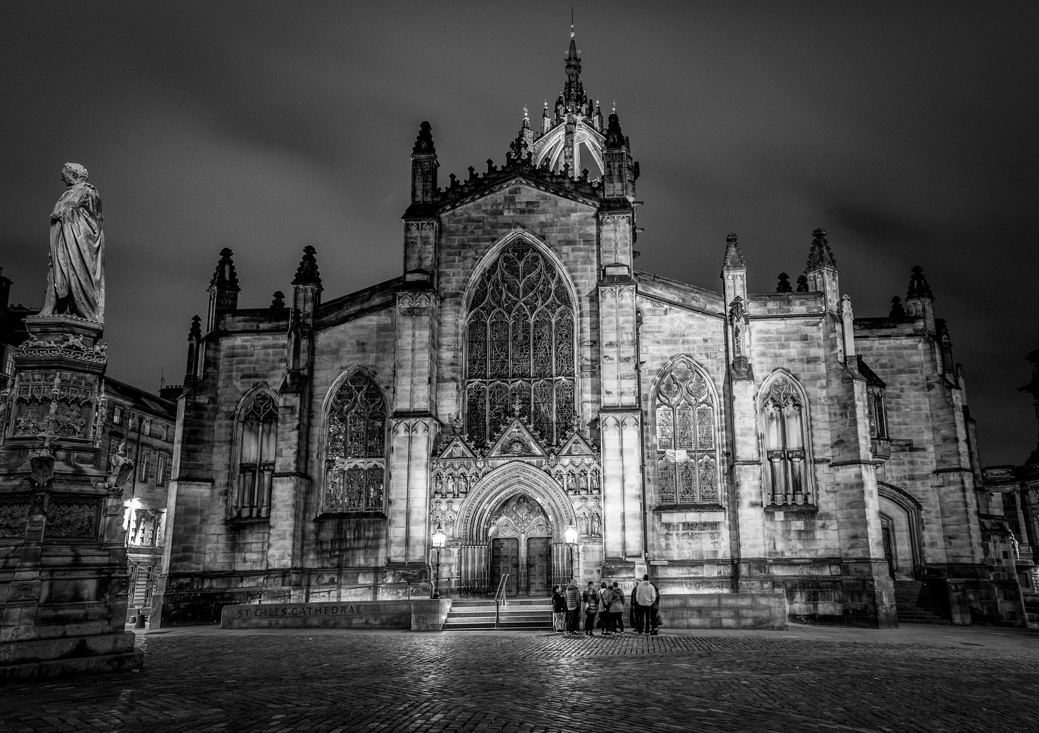 Sony Alpha DSLR-A550 sample photo. St giles cathedral photography
