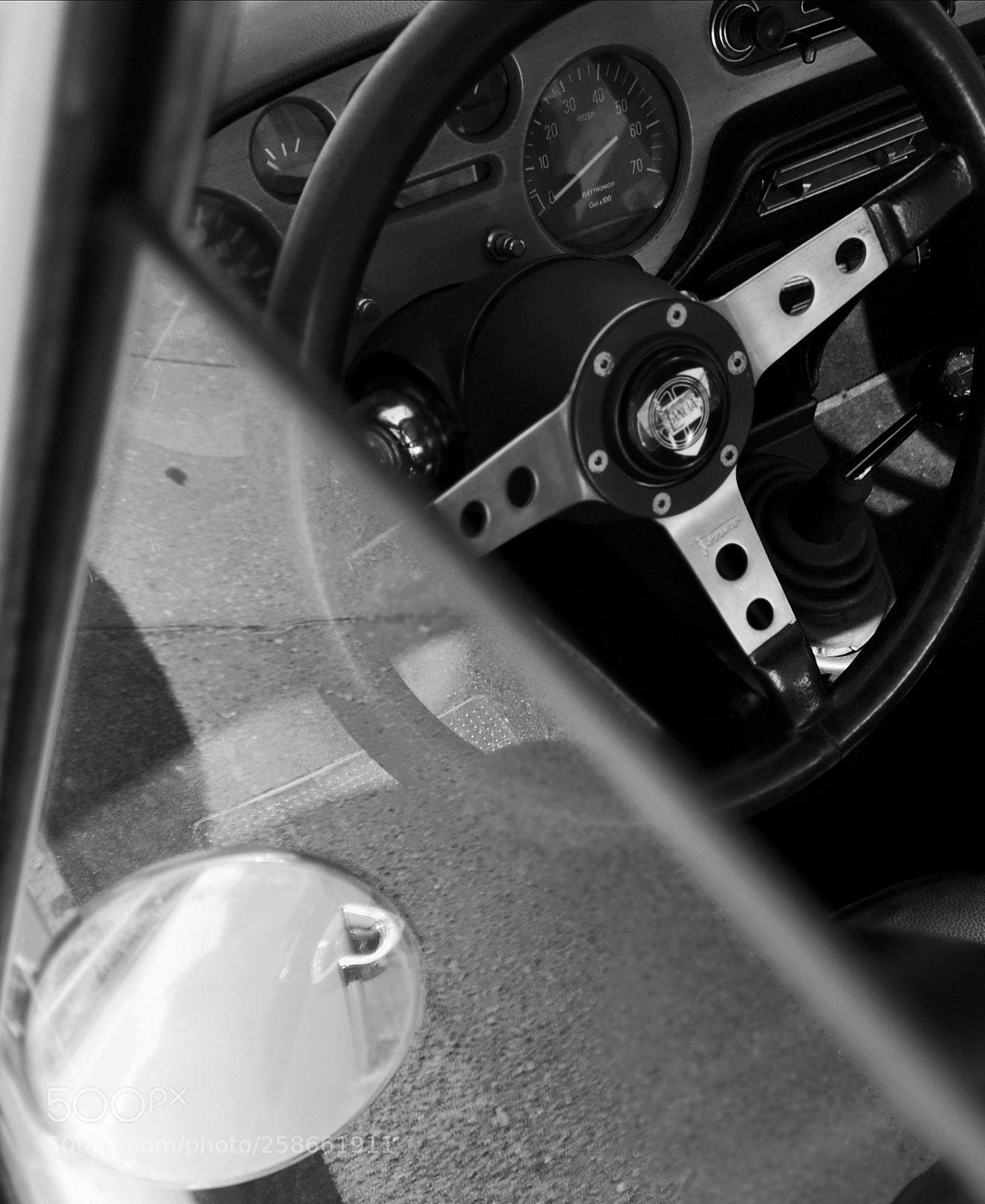 HUAWEI CLT-L09 sample photo. Lancia fulvia story photography