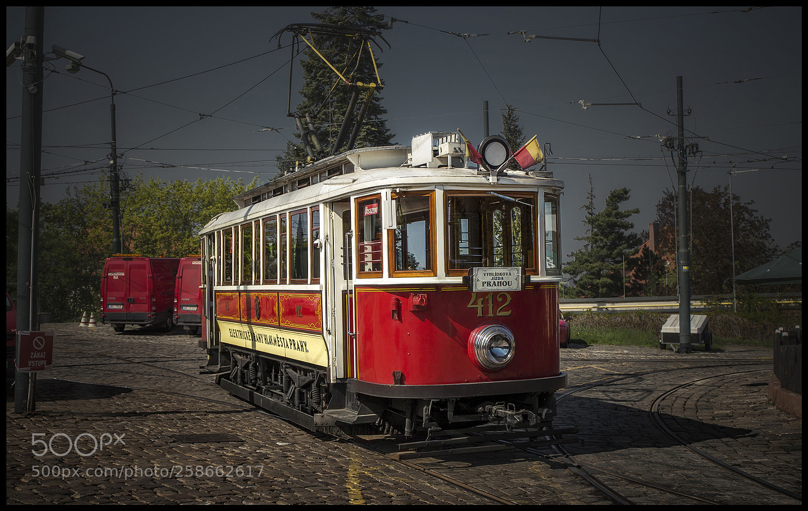Canon EOS 6D sample photo. Old tram photography