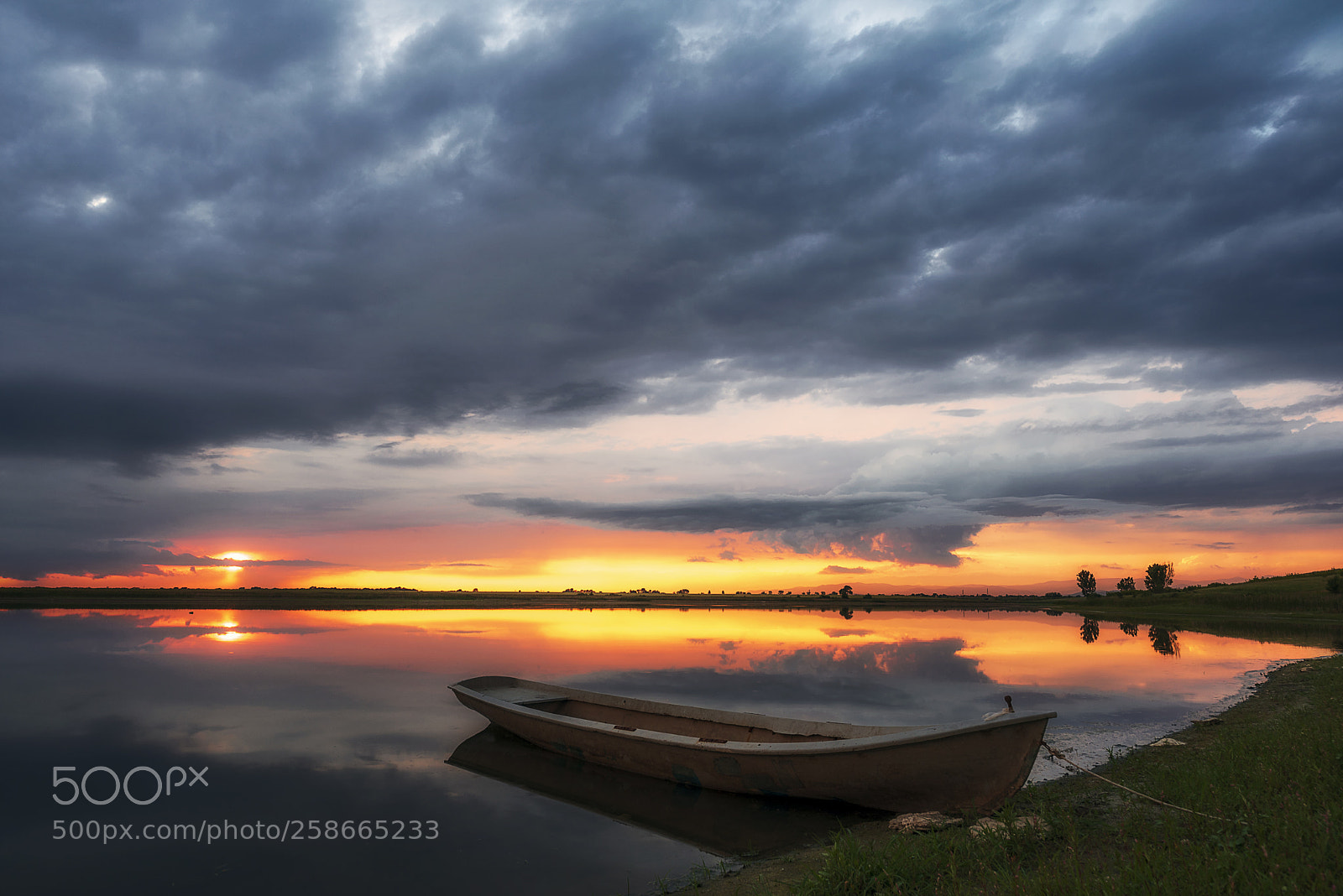 Nikon D750 sample photo. Sunset over lake photography