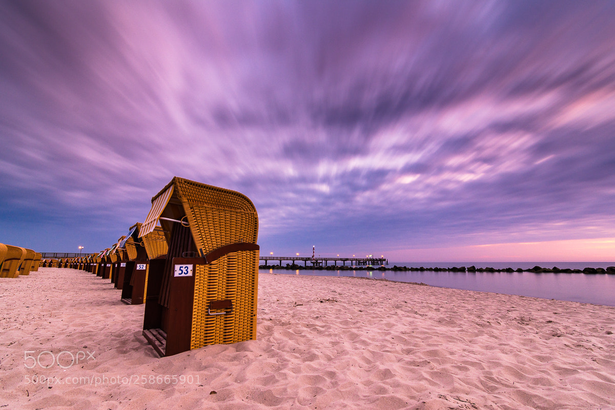 Nikon D7200 sample photo. Beach chairs photography