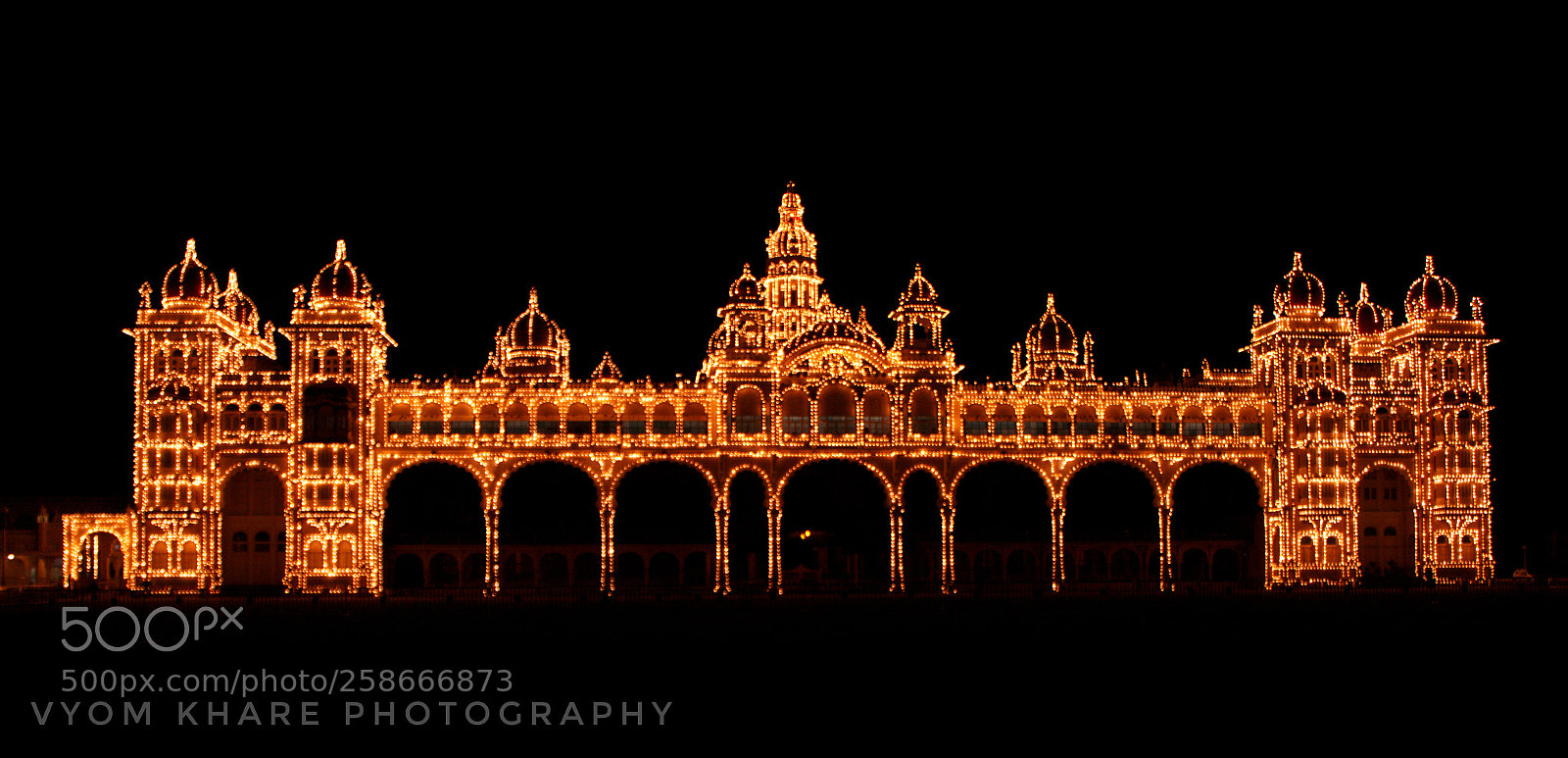 Canon EOS 600D (Rebel EOS T3i / EOS Kiss X5) sample photo. Mysore palace photography