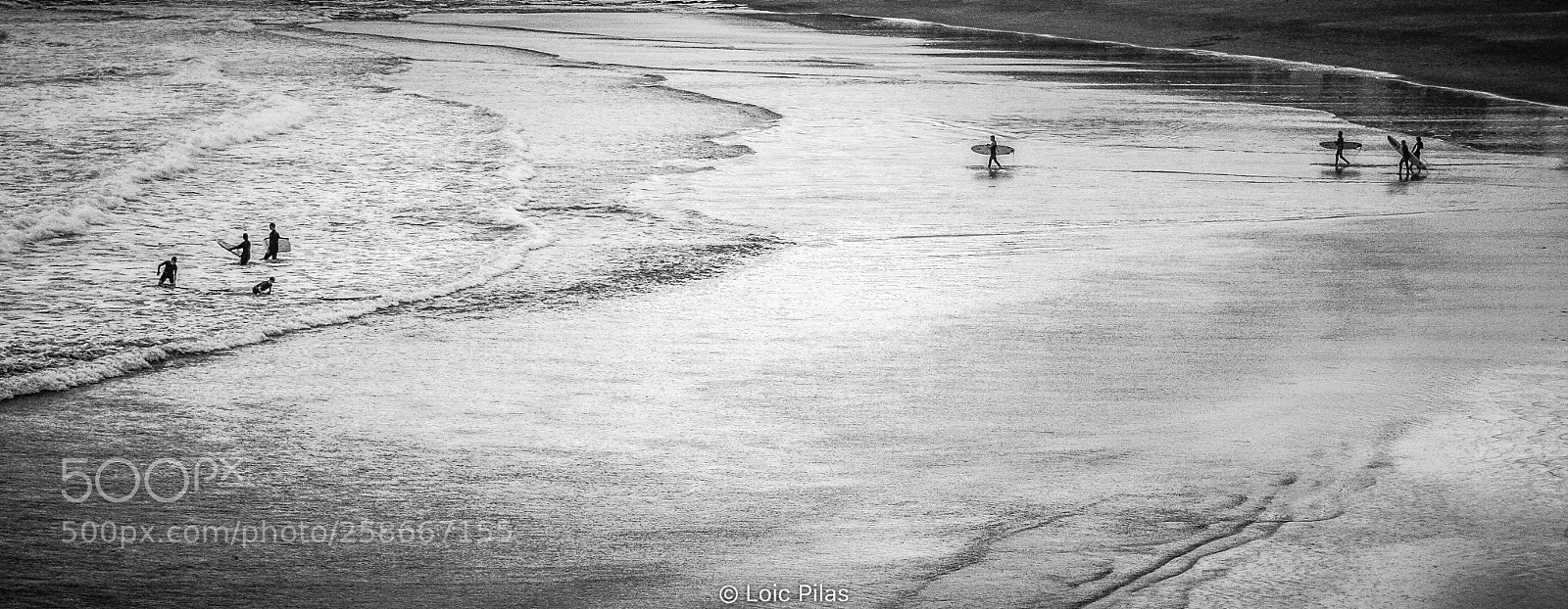 Canon EOS 400D (EOS Digital Rebel XTi / EOS Kiss Digital X) sample photo. Surf sur la plage photography