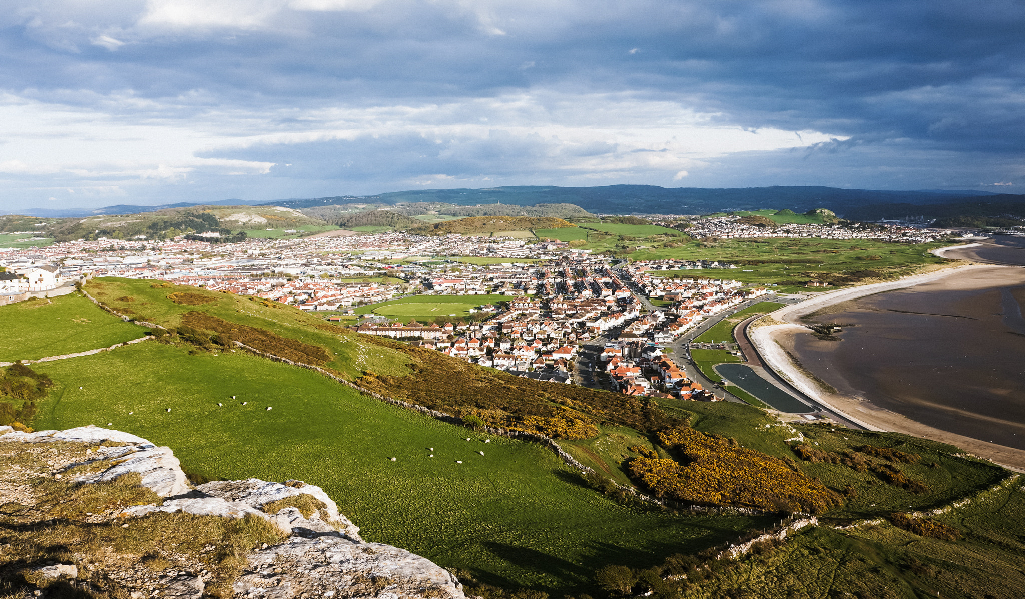 Sony Alpha NEX-5N sample photo. View from the great orme ii photography