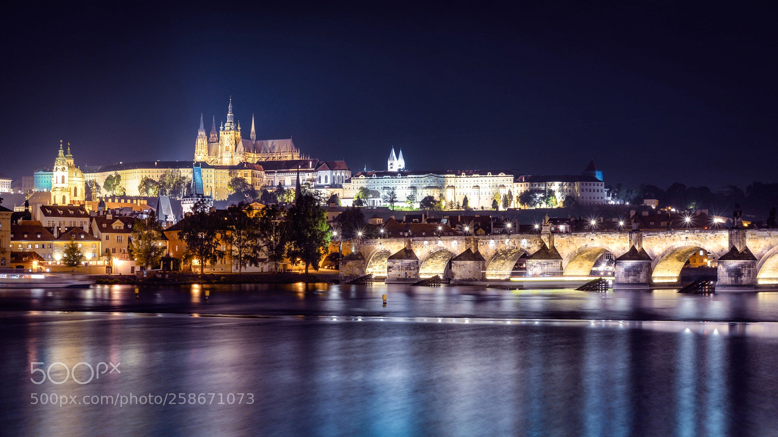 Nikon D7100 sample photo. Charles bridge vltava river photography
