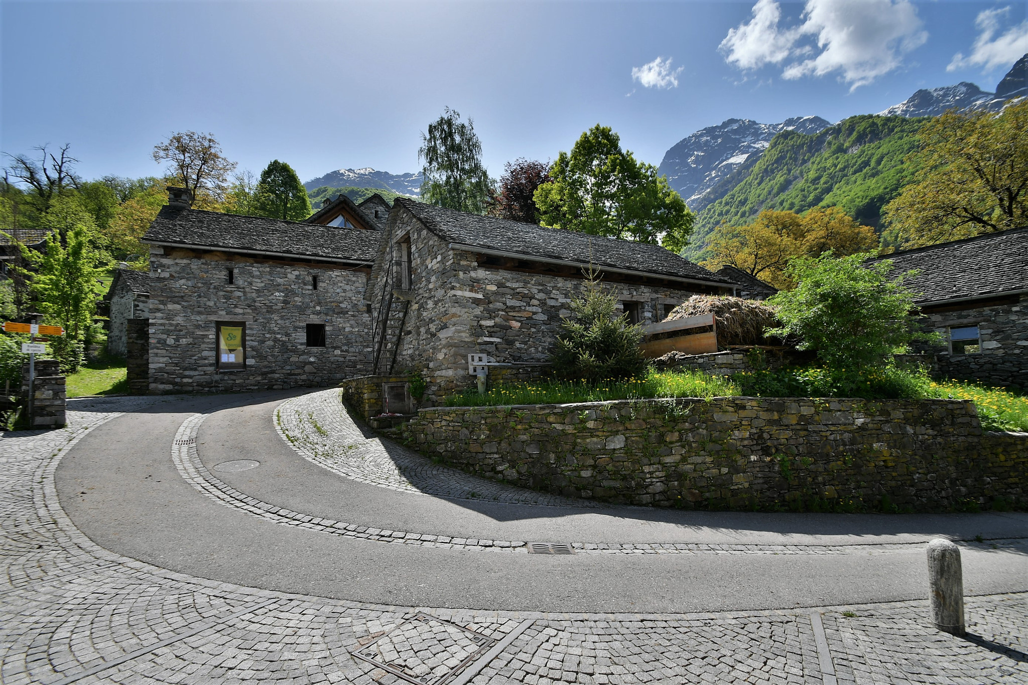 Nikon D500 sample photo. Village de montagne photography