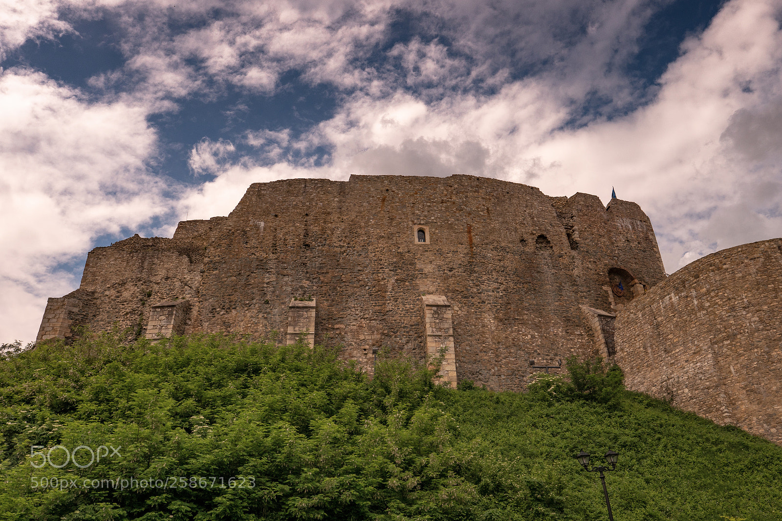 Panasonic Lumix DC-GH5 sample photo. Castle photography