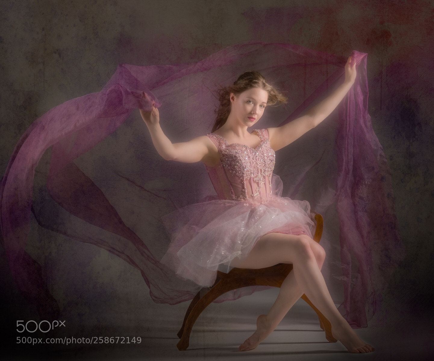 Fujifilm X-H1 sample photo. Pink prom queen photography