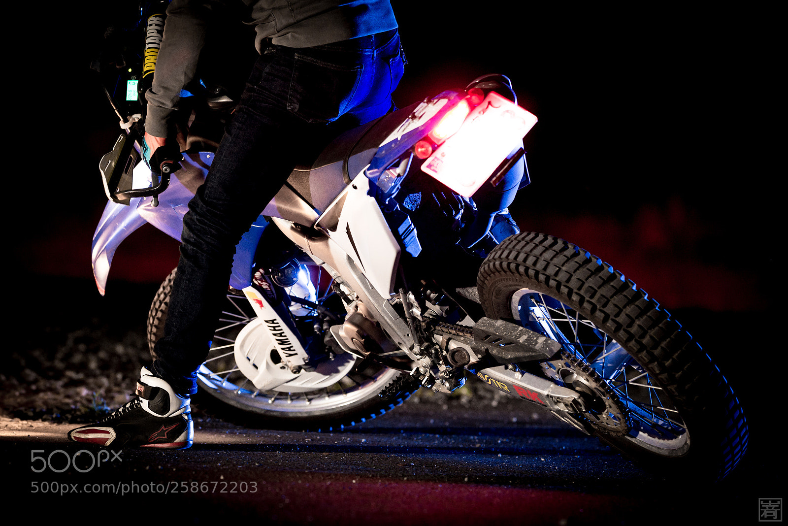 Nikon D800 sample photo. Turning point photography