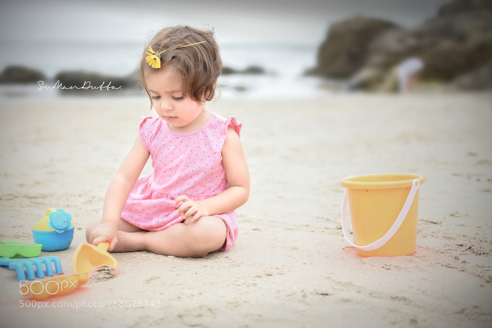 Nikon D7200 sample photo. Kid playing on beach photography