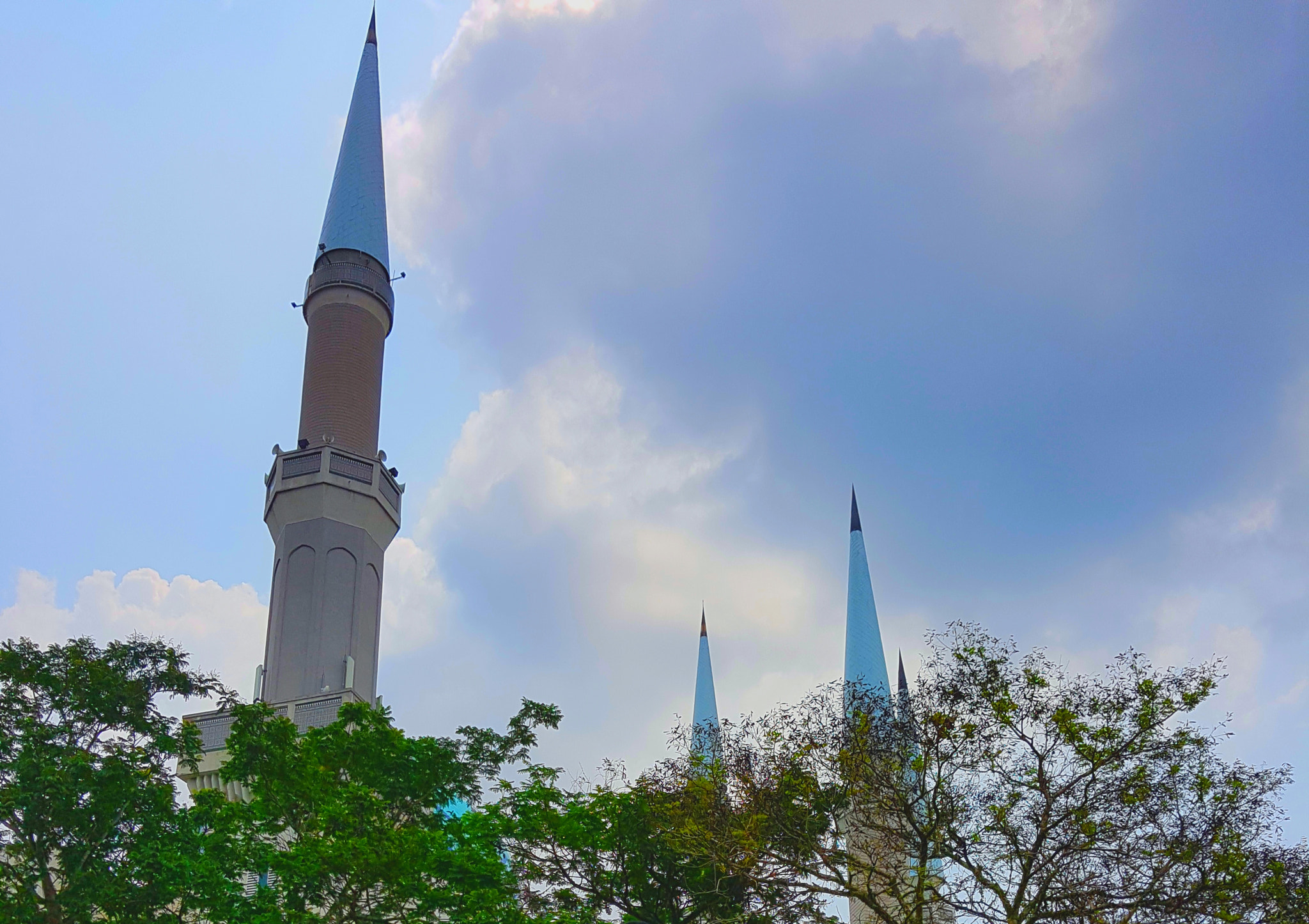 Samsung Galaxy Note Fan Edition sample photo. Pride, architecture, nature photography